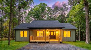 123 FOREST CHAPEL LN, CRIMORA, Virginia 24431, 3 Bedrooms Bedrooms, ,2 BathroomsBathrooms,Residential,123 FOREST CHAPEL LN,682017 MLS # 682017