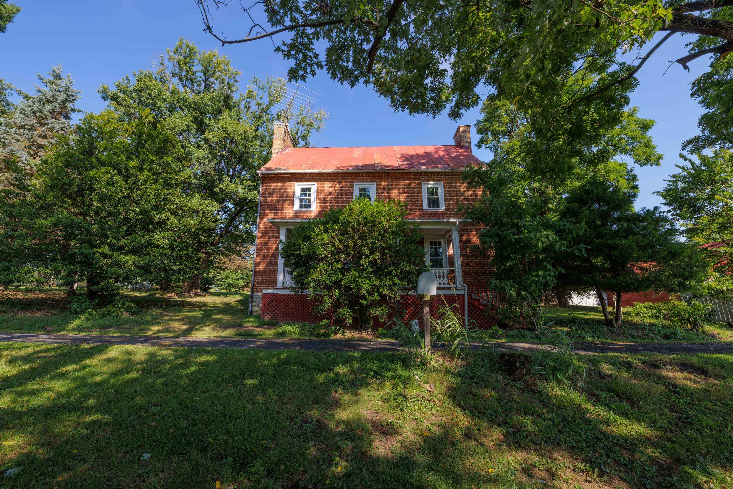 168 LAMBERT LN, WAYNESBORO, Virginia 22980, 3 Bedrooms Bedrooms, ,1 BathroomBathrooms,Residential,168 LAMBERT LN,682019 MLS # 682019