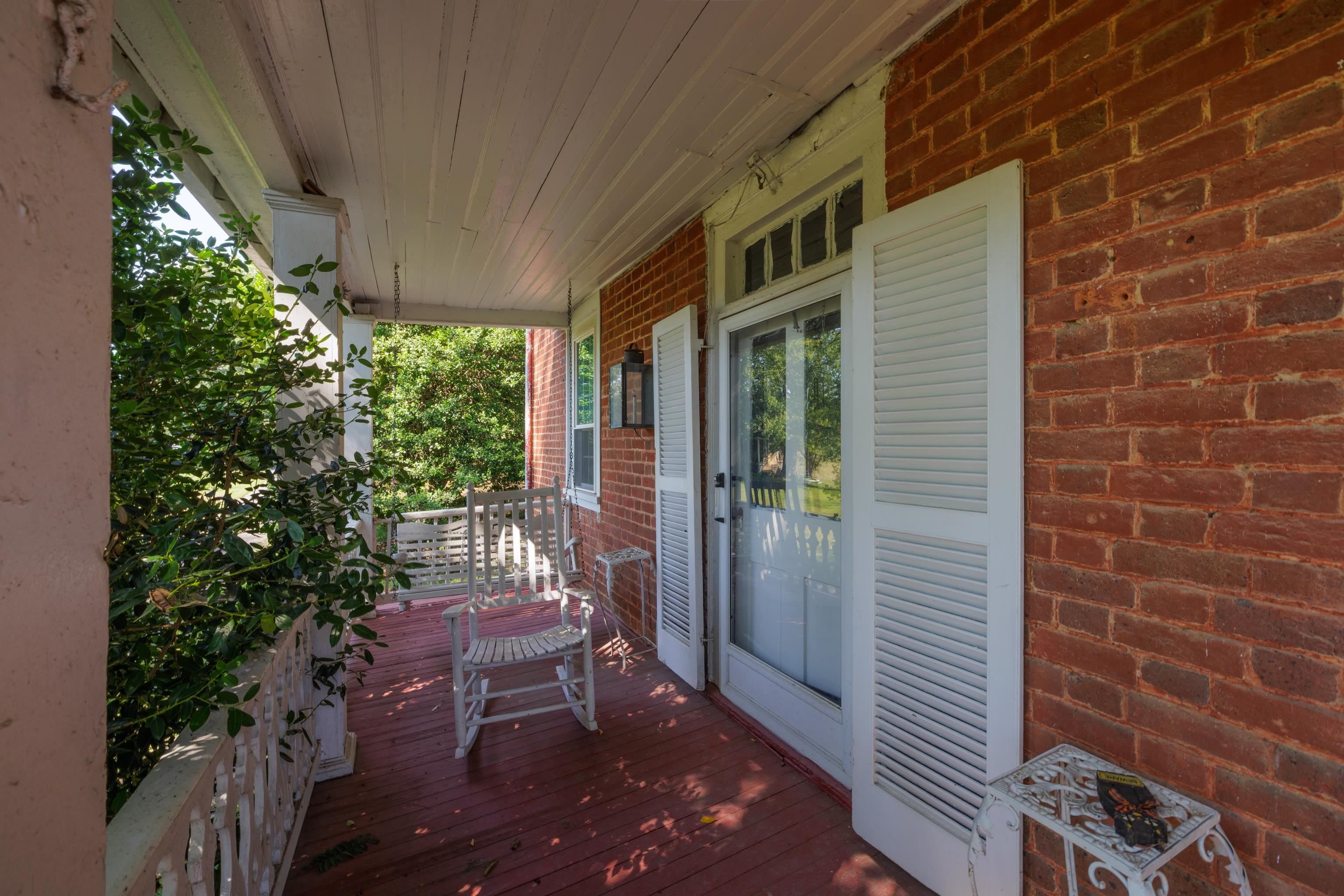 168 LAMBERT LN, WAYNESBORO, Virginia 22980, 3 Bedrooms Bedrooms, ,1 BathroomBathrooms,Residential,168 LAMBERT LN,682019 MLS # 682019