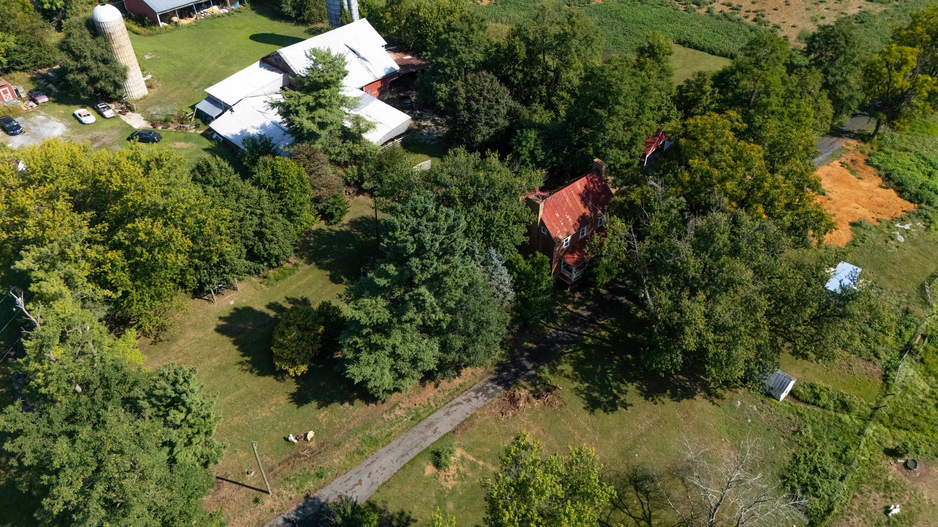 168 LAMBERT LN, WAYNESBORO, Virginia 22980, 3 Bedrooms Bedrooms, ,1 BathroomBathrooms,Residential,168 LAMBERT LN,682019 MLS # 682019