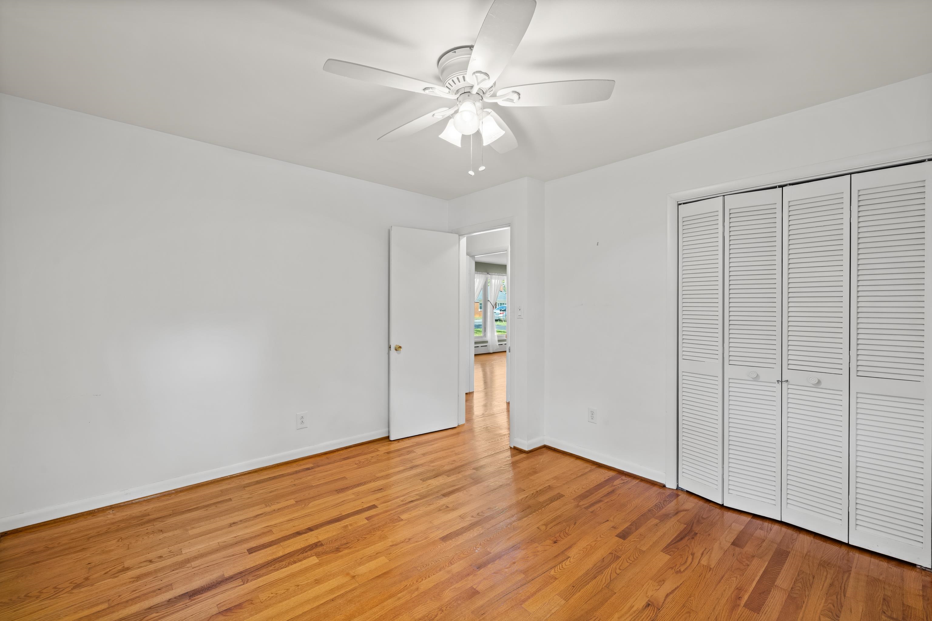 119 GREENWOOD RD, STAUNTON, Virginia 24401, 3 Bedrooms Bedrooms, ,1 BathroomBathrooms,Residential,119 GREENWOOD RD,682020 MLS # 682020