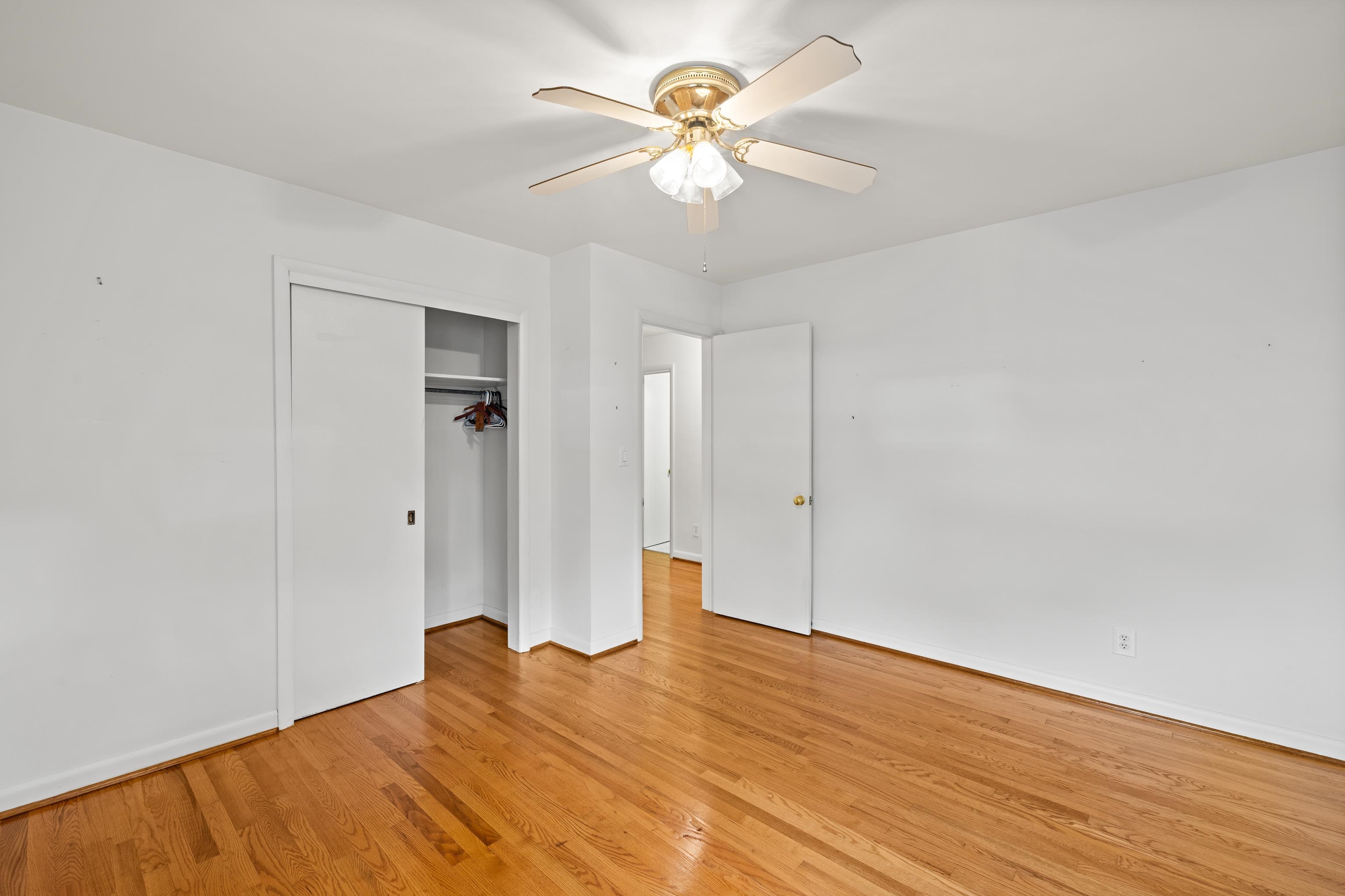119 GREENWOOD RD, STAUNTON, Virginia 24401, 3 Bedrooms Bedrooms, ,1 BathroomBathrooms,Residential,119 GREENWOOD RD,682020 MLS # 682020