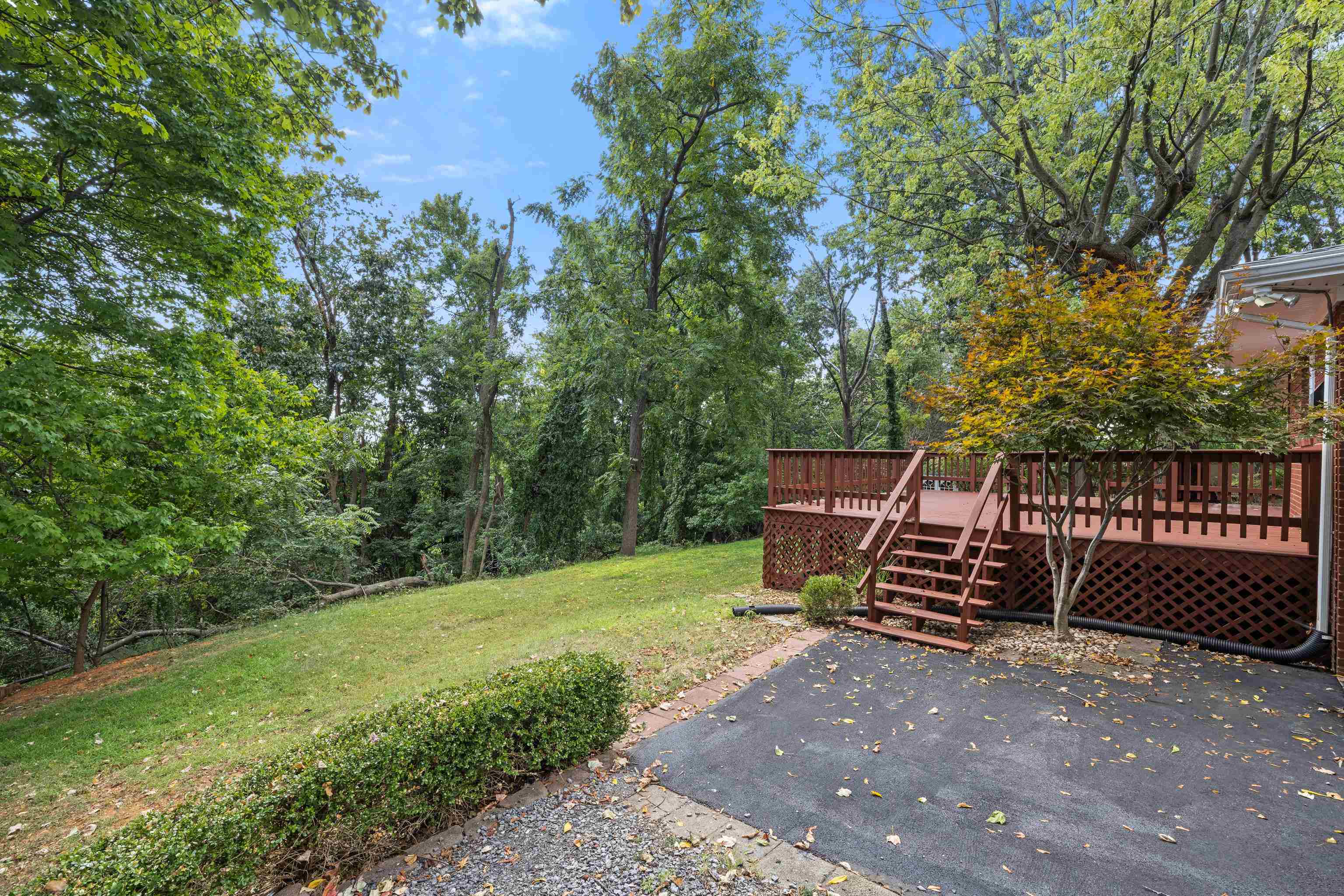 119 GREENWOOD RD, STAUNTON, Virginia 24401, 3 Bedrooms Bedrooms, ,1 BathroomBathrooms,Residential,119 GREENWOOD RD,682020 MLS # 682020