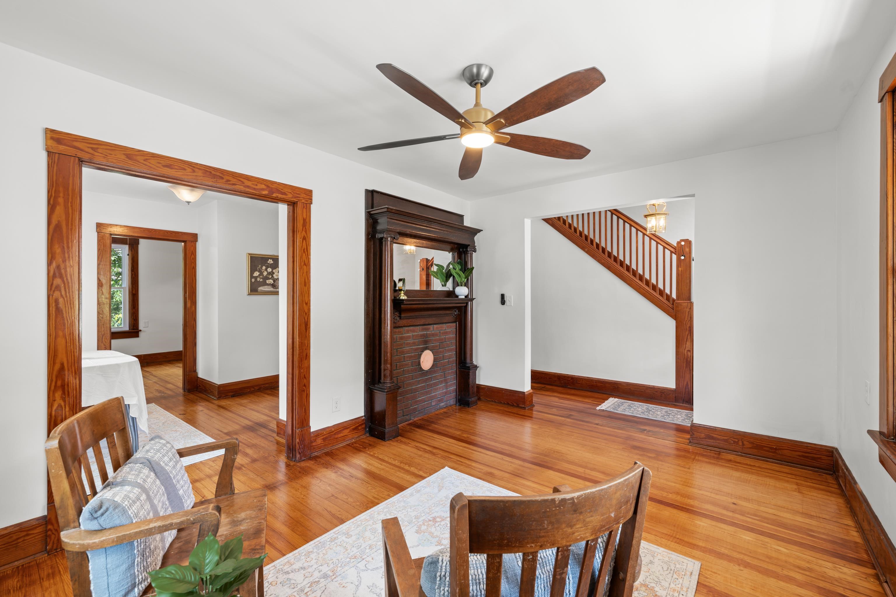 221 W PEABODY ST, STAUNTON, Virginia 24401, 3 Bedrooms Bedrooms, ,2 BathroomsBathrooms,Residential,221 W PEABODY ST,682027 MLS # 682027