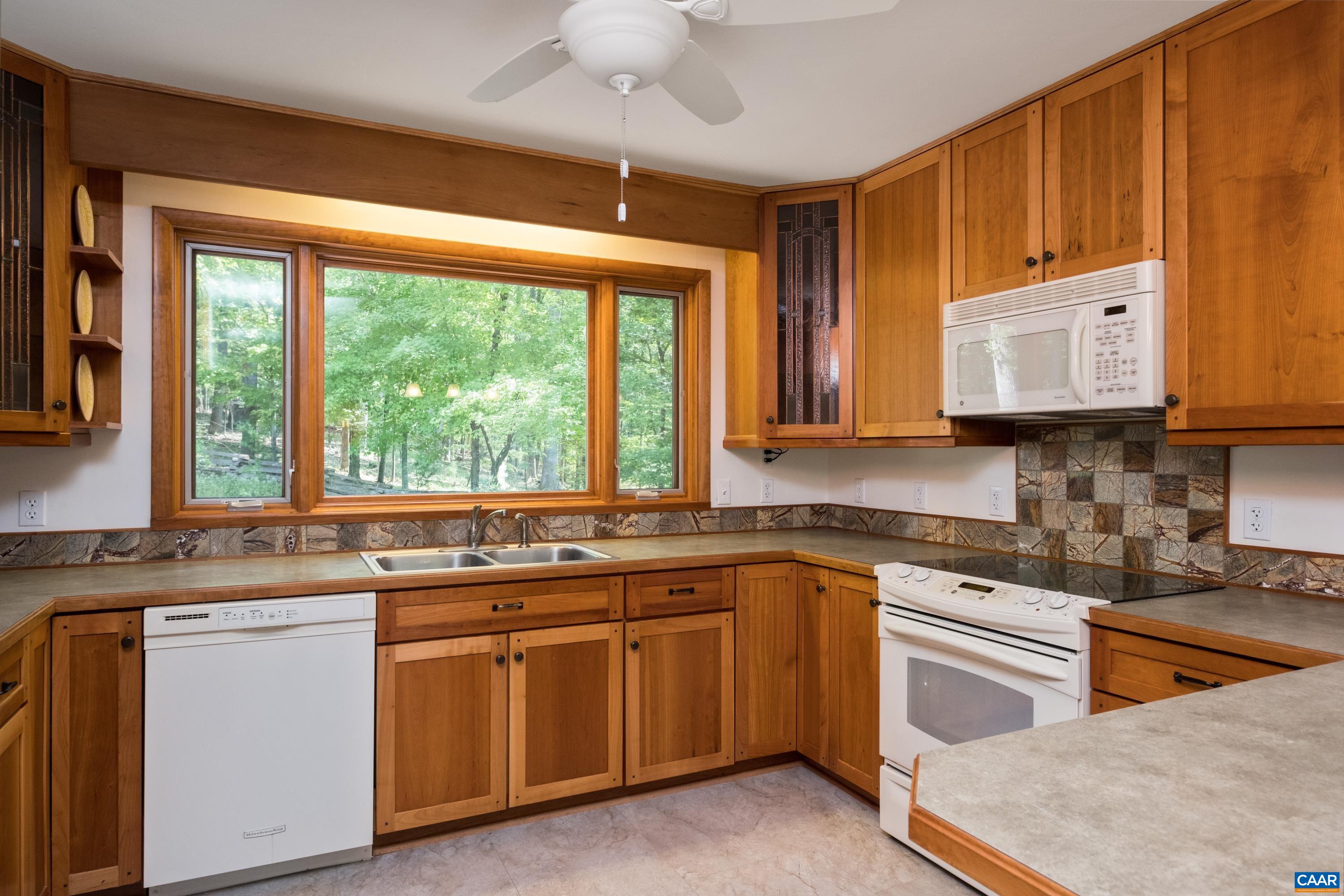 210 TURKS MOUNTAIN TRL, AFTON, Virginia 22920, 3 Bedrooms Bedrooms, ,1 BathroomBathrooms,Residential,210 TURKS MOUNTAIN TRL,682029 MLS # 682029