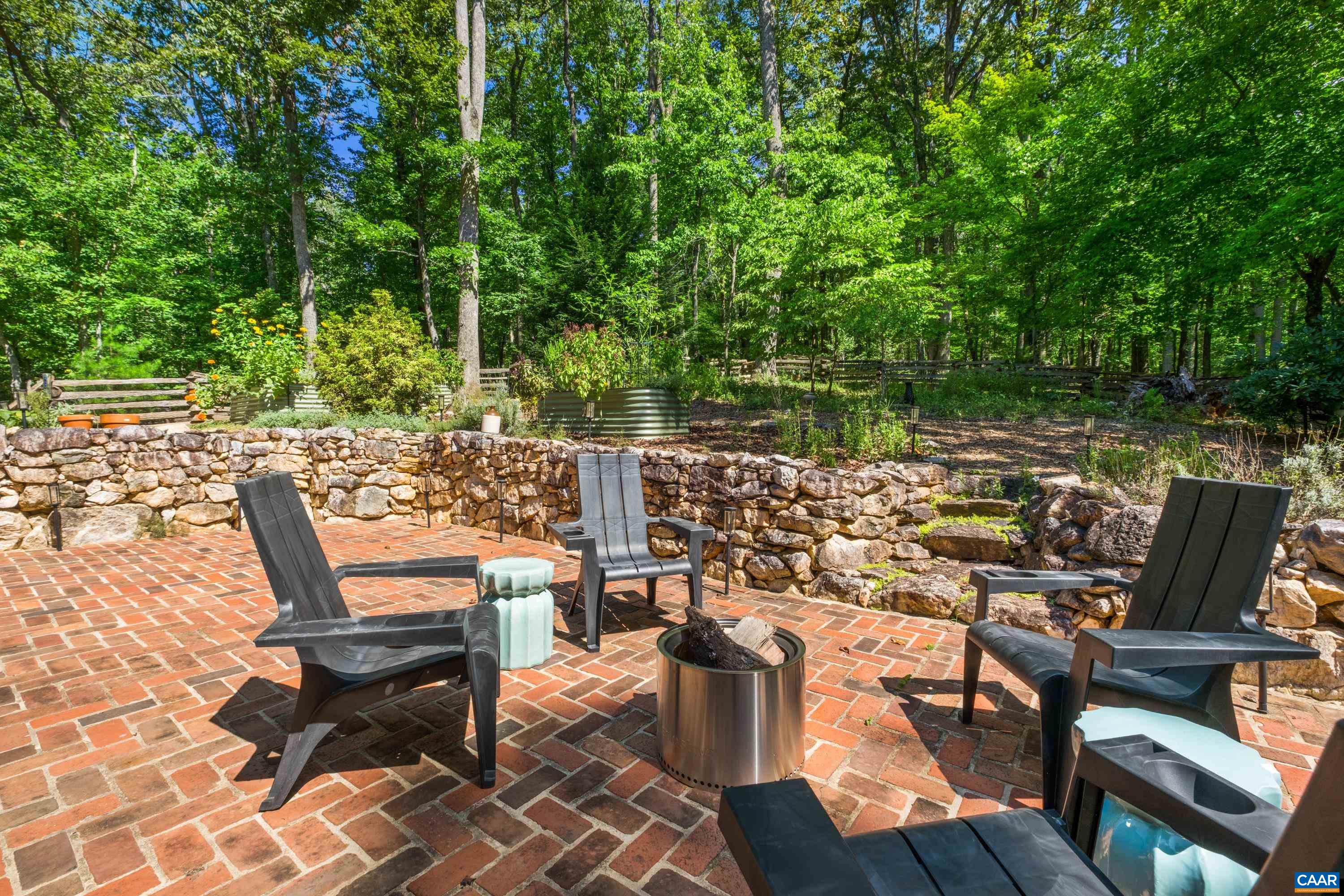 210 TURKS MOUNTAIN TRL, AFTON, Virginia 22920, 3 Bedrooms Bedrooms, ,1 BathroomBathrooms,Residential,210 TURKS MOUNTAIN TRL,682029 MLS # 682029