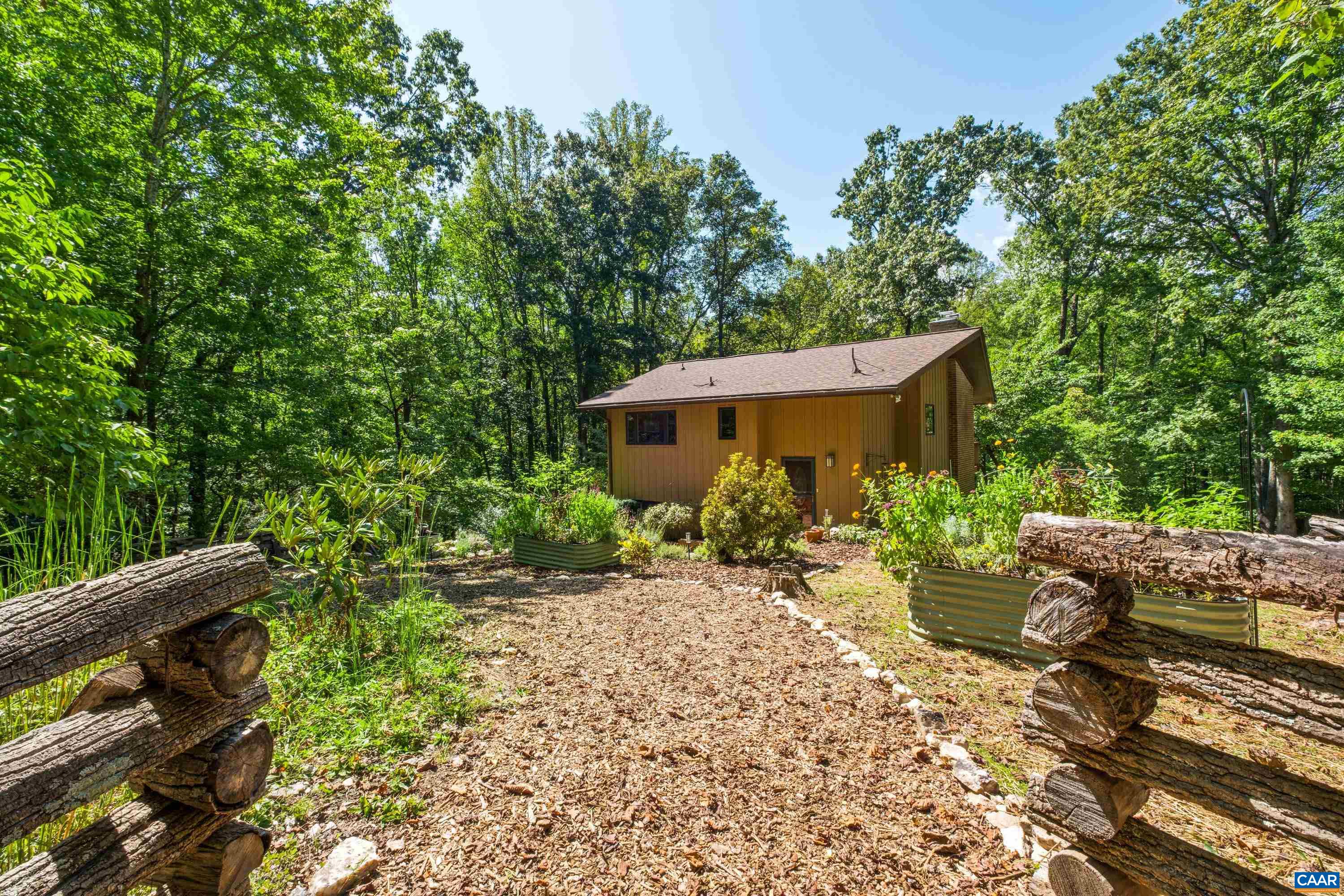 210 TURKS MOUNTAIN TRL, AFTON, Virginia 22920, 3 Bedrooms Bedrooms, ,1 BathroomBathrooms,Residential,210 TURKS MOUNTAIN TRL,682029 MLS # 682029
