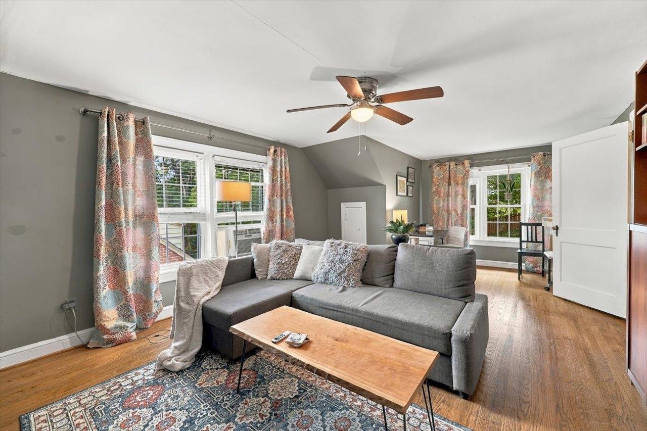 630 PARKVIEW AVE, STAUNTON, Virginia 24401, 3 Bedrooms Bedrooms, ,2 BathroomsBathrooms,Residential,630 PARKVIEW AVE,682031 MLS # 682031 630 PARKVIEW AVE, STAUNTON, Virginia 24401, 3 Bedrooms Bedrooms, ,2 BathroomsBathrooms,Residential,630 PARKVIEW AVE,682031 MLS # 682031