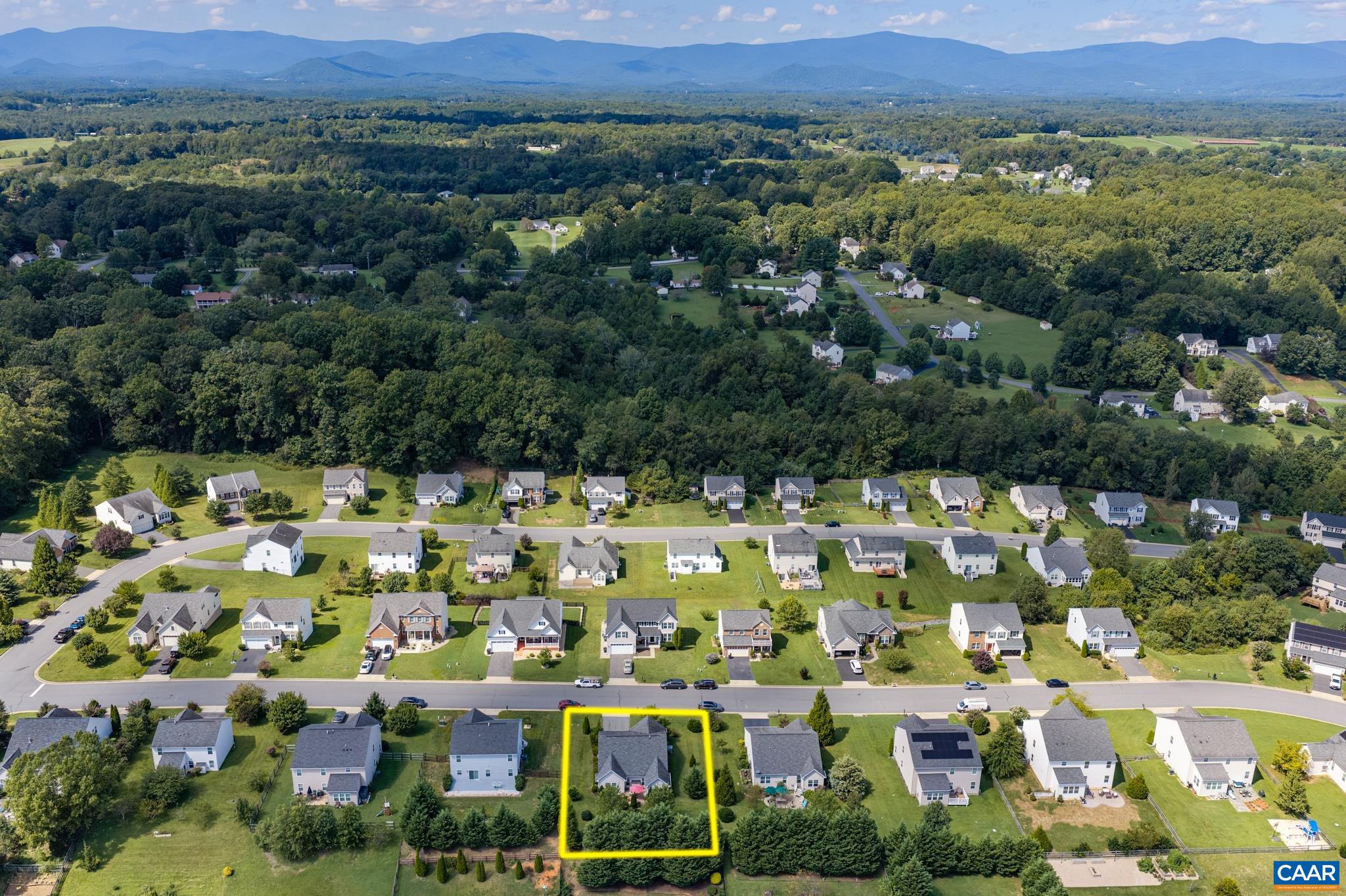 323 ELIZABETH DR, BARBOURSVILLE, Virginia 22923, 3 Bedrooms Bedrooms, ,2 BathroomsBathrooms,Residential,323 ELIZABETH DR,681521 MLS # 681521 323 ELIZABETH DR, BARBOURSVILLE, Virginia 22923, 3 Bedrooms Bedrooms, ,2 BathroomsBathrooms,Residential,323 ELIZABETH DR,681521 MLS # 681521