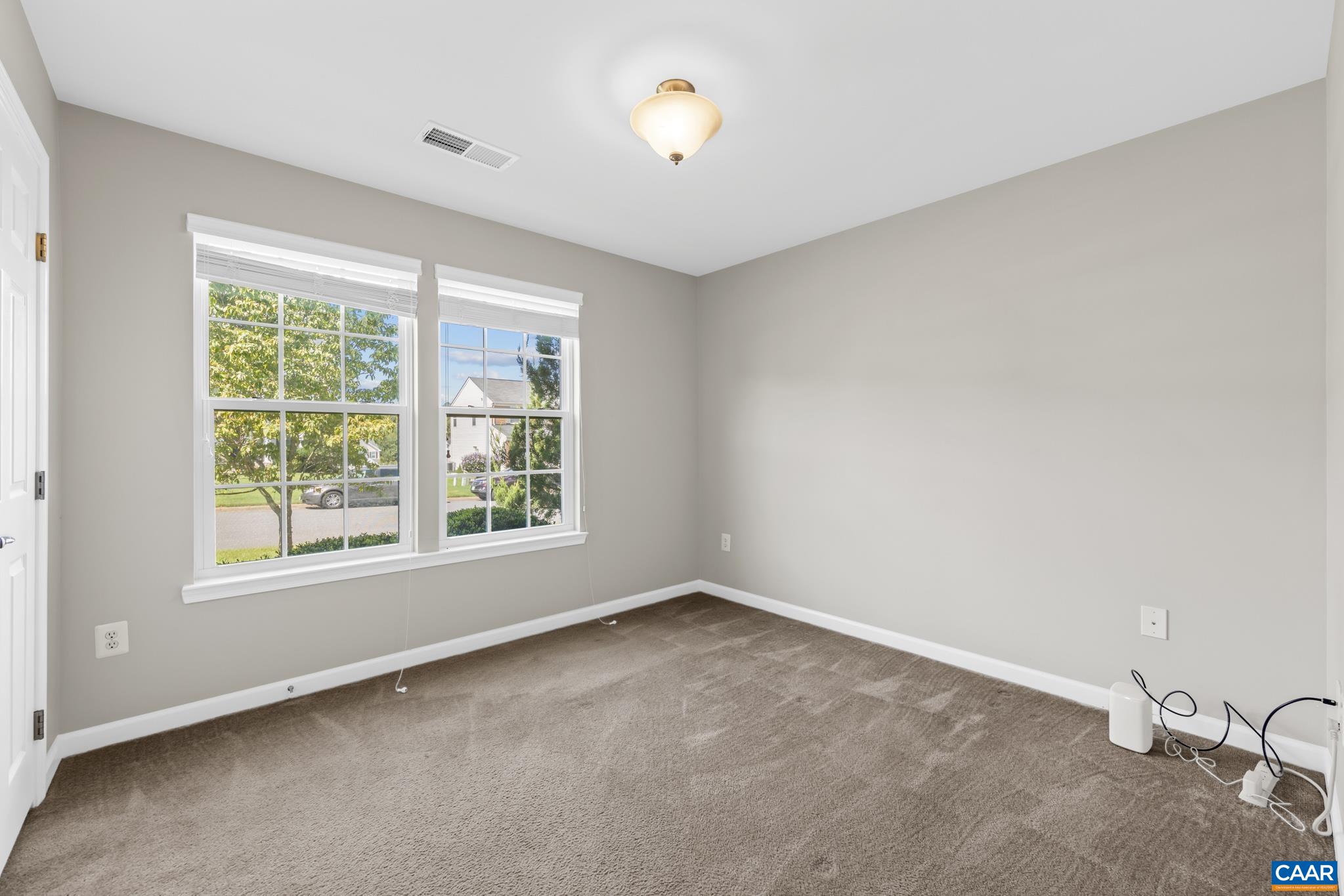 323 ELIZABETH DR, BARBOURSVILLE, Virginia 22923, 3 Bedrooms Bedrooms, ,2 BathroomsBathrooms,Residential,323 ELIZABETH DR,681521 MLS # 681521 323 ELIZABETH DR, BARBOURSVILLE, Virginia 22923, 3 Bedrooms Bedrooms, ,2 BathroomsBathrooms,Residential,323 ELIZABETH DR,681521 MLS # 681521