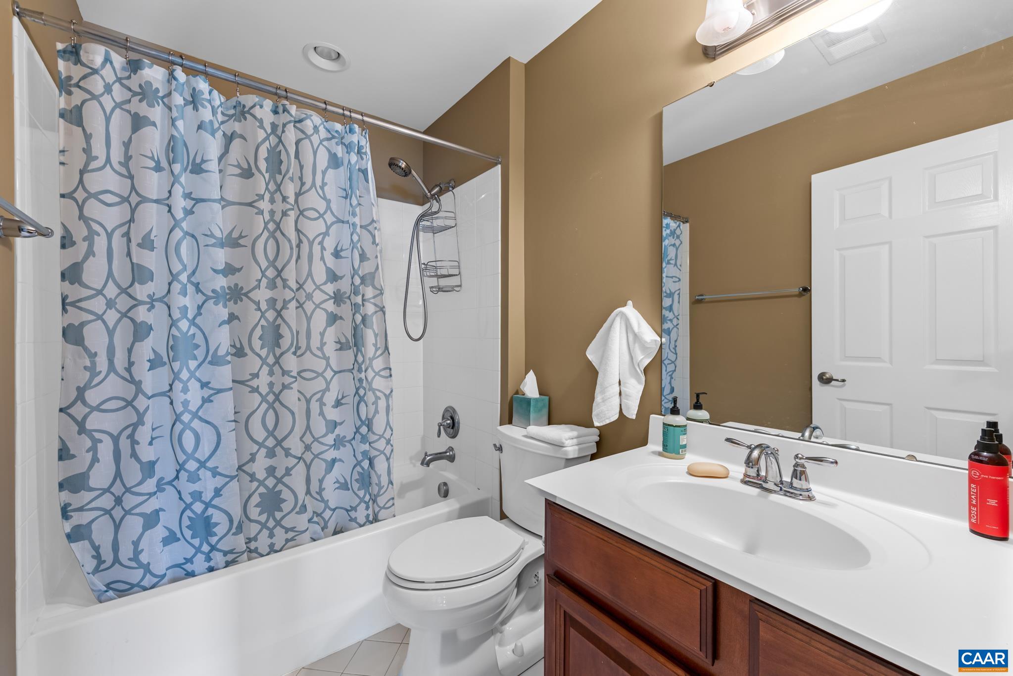 323 ELIZABETH DR, BARBOURSVILLE, Virginia 22923, 3 Bedrooms Bedrooms, ,2 BathroomsBathrooms,Residential,323 ELIZABETH DR,681521 MLS # 681521 323 ELIZABETH DR, BARBOURSVILLE, Virginia 22923, 3 Bedrooms Bedrooms, ,2 BathroomsBathrooms,Residential,323 ELIZABETH DR,681521 MLS # 681521