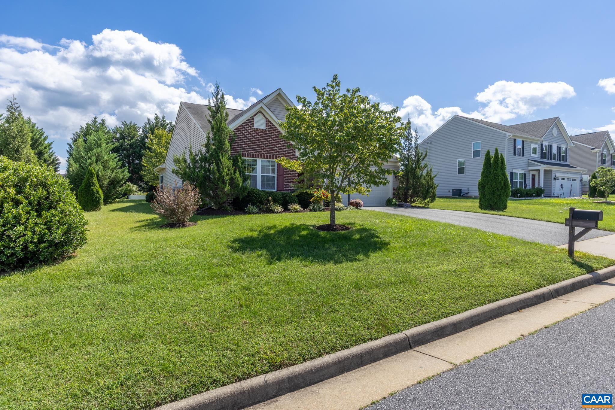 323 ELIZABETH DR, BARBOURSVILLE, Virginia 22923, 3 Bedrooms Bedrooms, ,2 BathroomsBathrooms,Residential,323 ELIZABETH DR,681521 MLS # 681521 323 ELIZABETH DR, BARBOURSVILLE, Virginia 22923, 3 Bedrooms Bedrooms, ,2 BathroomsBathrooms,Residential,323 ELIZABETH DR,681521 MLS # 681521