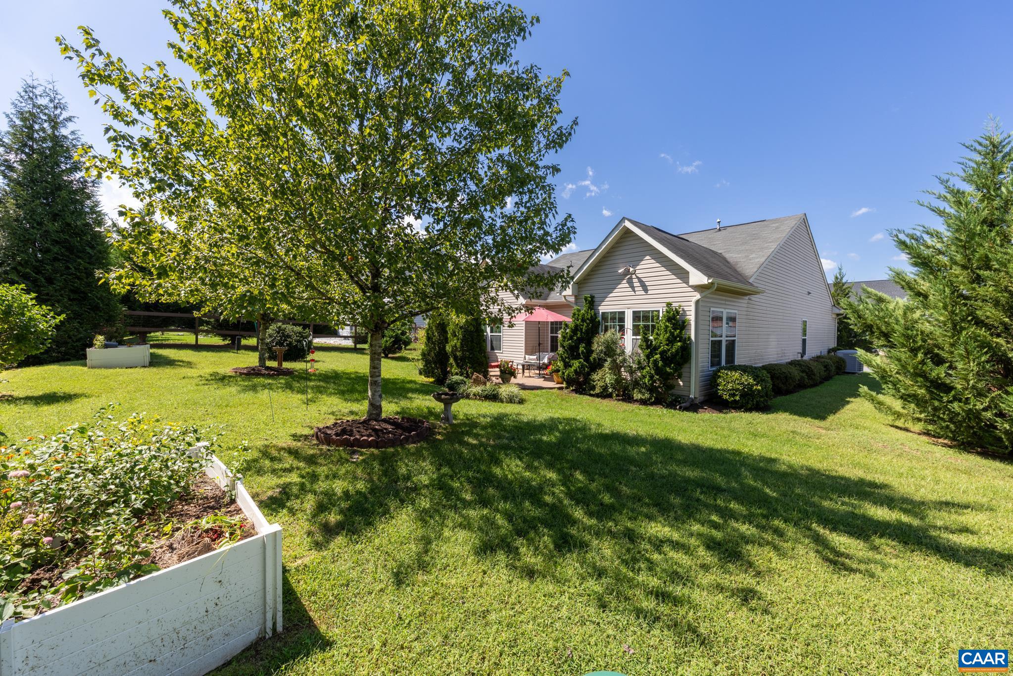 323 ELIZABETH DR, BARBOURSVILLE, Virginia 22923, 3 Bedrooms Bedrooms, ,2 BathroomsBathrooms,Residential,323 ELIZABETH DR,681521 MLS # 681521 323 ELIZABETH DR, BARBOURSVILLE, Virginia 22923, 3 Bedrooms Bedrooms, ,2 BathroomsBathrooms,Residential,323 ELIZABETH DR,681521 MLS # 681521