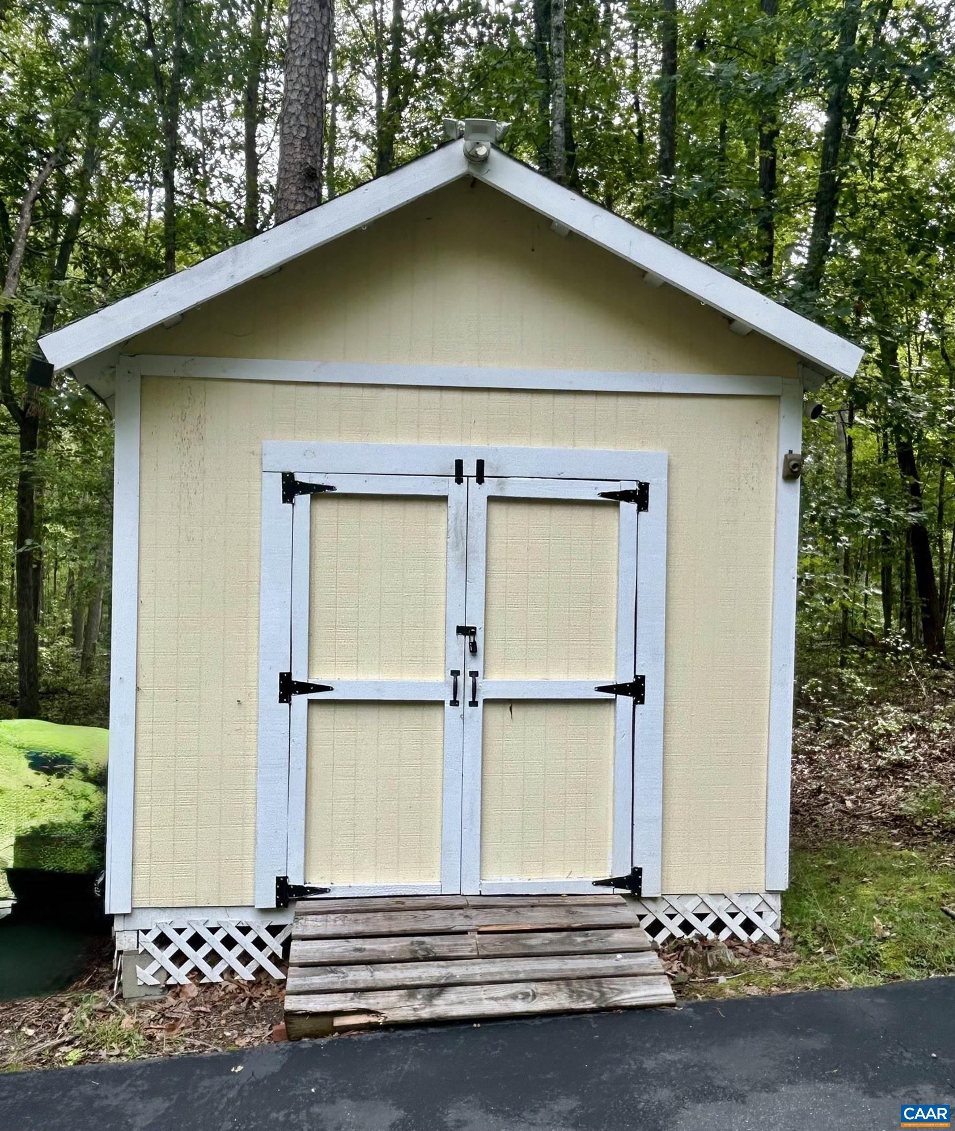 4650 MILL RUN LN, EARLYSVILLE, Virginia 22936, 3 Bedrooms Bedrooms, ,2 BathroomsBathrooms,Residential,4650 MILL RUN LN,681927 MLS # 681927 4650 MILL RUN LN, EARLYSVILLE, Virginia 22936, 3 Bedrooms Bedrooms, ,2 BathroomsBathrooms,Residential,4650 MILL RUN LN,681927 MLS # 681927