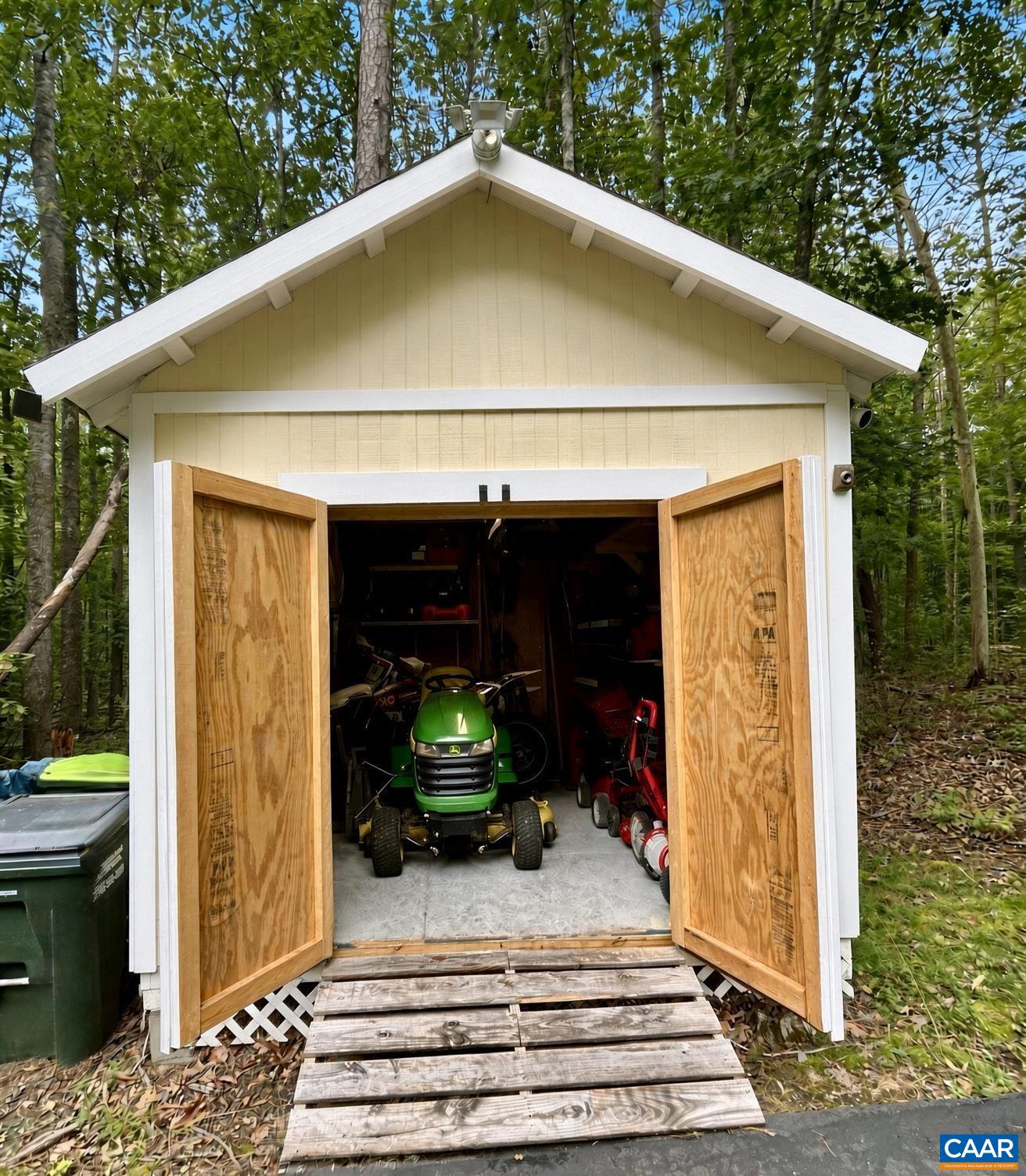 4650 MILL RUN LN, EARLYSVILLE, Virginia 22936, 3 Bedrooms Bedrooms, ,2 BathroomsBathrooms,Residential,4650 MILL RUN LN,681927 MLS # 681927 4650 MILL RUN LN, EARLYSVILLE, Virginia 22936, 3 Bedrooms Bedrooms, ,2 BathroomsBathrooms,Residential,4650 MILL RUN LN,681927 MLS # 681927