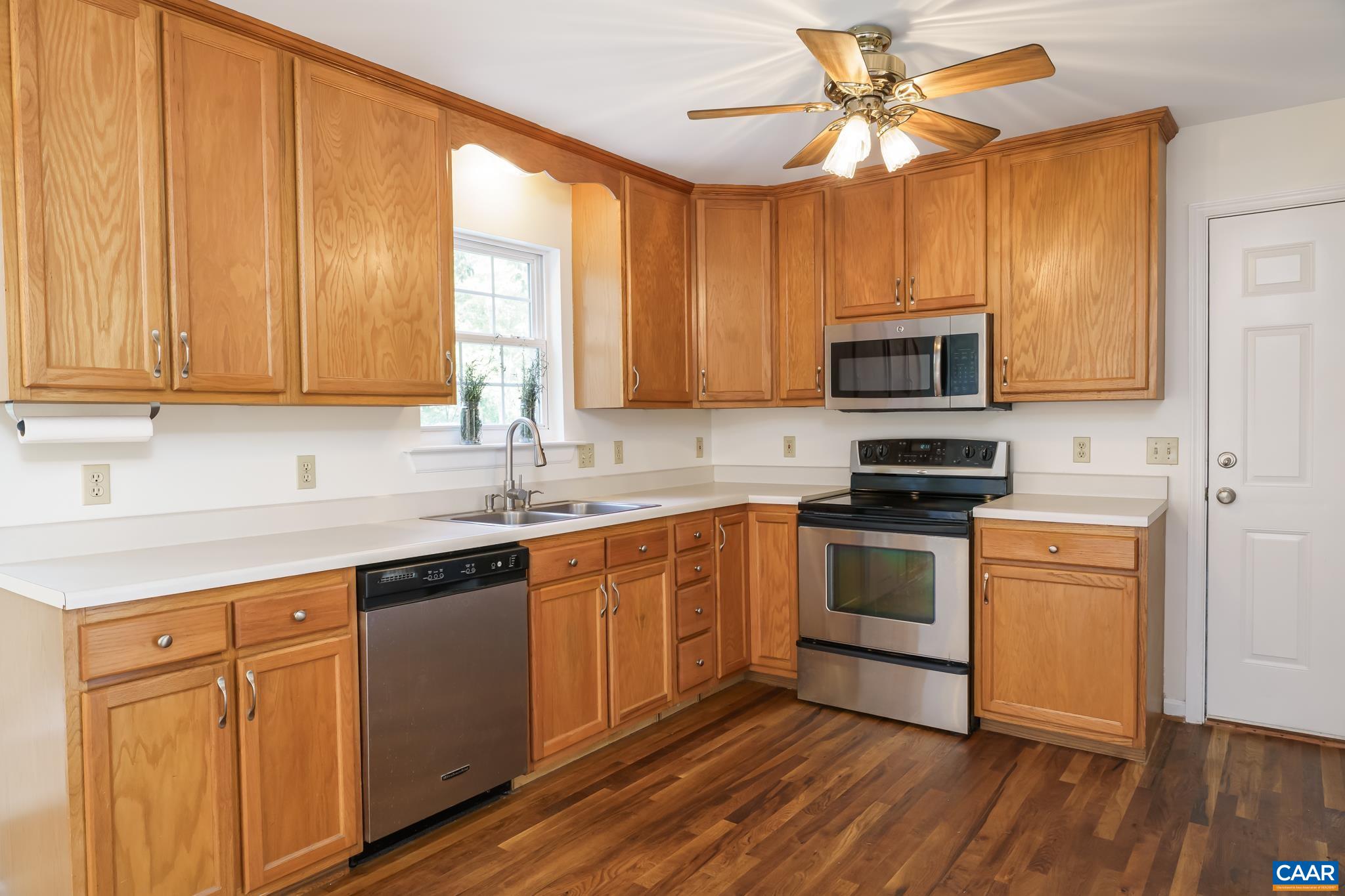25 GLENMORE LN, KESWICK, Virginia 22947, 4 Bedrooms Bedrooms, ,2 BathroomsBathrooms,Residential,25 GLENMORE LN,681941 MLS # 681941 25 GLENMORE LN, KESWICK, Virginia 22947, 4 Bedrooms Bedrooms, ,2 BathroomsBathrooms,Residential,25 GLENMORE LN,681941 MLS # 681941