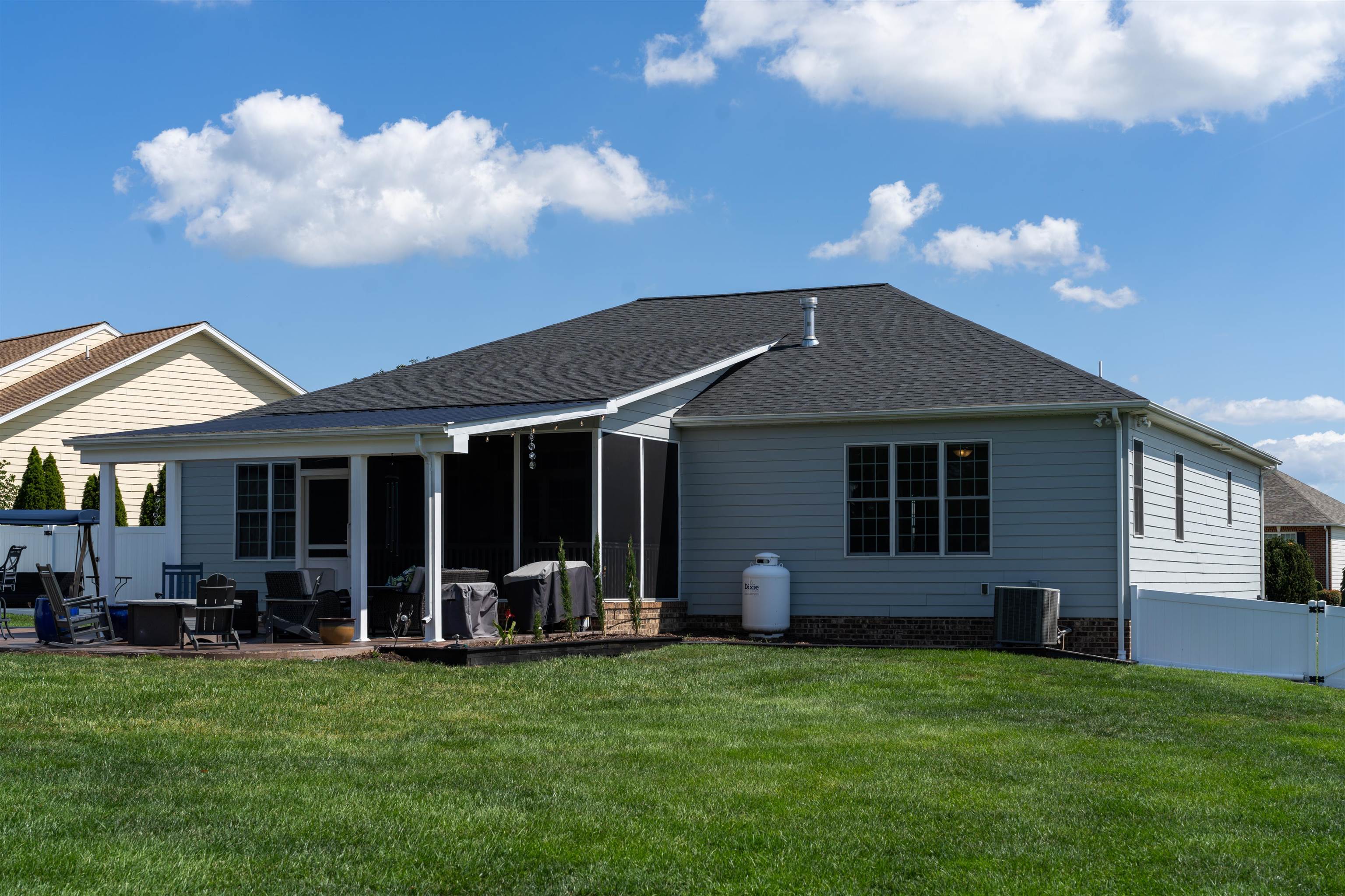 89 BRIAR CREEK CIR, WEYERS CAVE, Virginia 24486, 3 Bedrooms Bedrooms, ,2 BathroomsBathrooms,Residential,89 BRIAR CREEK CIR,682037 MLS # 682037