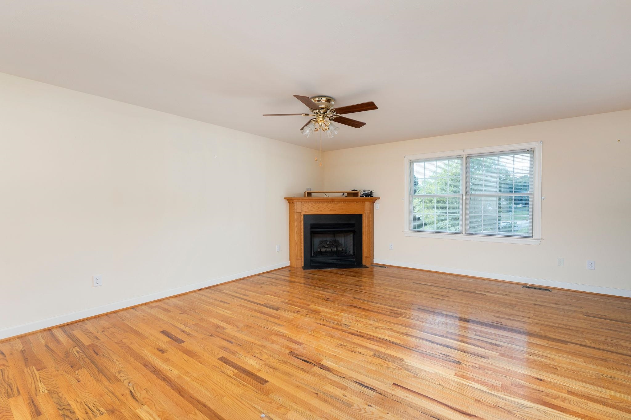97 GLOUCESTER RD, STUARTS DRAFT, Virginia 24477, 3 Bedrooms Bedrooms, ,2 BathroomsBathrooms,Residential,97 GLOUCESTER RD,682038 MLS # 682038 97 GLOUCESTER RD, STUARTS DRAFT, Virginia 24477, 3 Bedrooms Bedrooms, ,2 BathroomsBathrooms,Residential,97 GLOUCESTER RD,682038 MLS # 682038