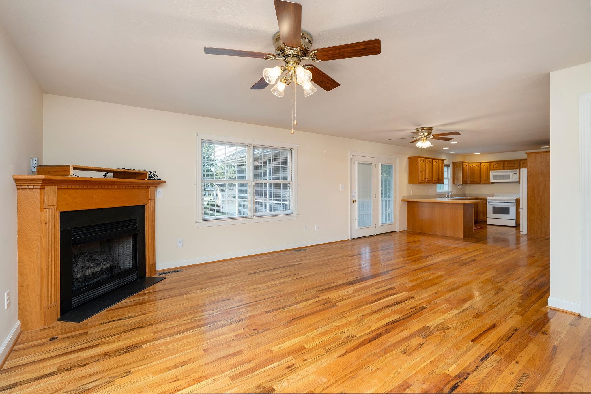 97 GLOUCESTER RD, STUARTS DRAFT, Virginia 24477, 3 Bedrooms Bedrooms, ,2 BathroomsBathrooms,Residential,97 GLOUCESTER RD,682038 MLS # 682038 97 GLOUCESTER RD, STUARTS DRAFT, Virginia 24477, 3 Bedrooms Bedrooms, ,2 BathroomsBathrooms,Residential,97 GLOUCESTER RD,682038 MLS # 682038