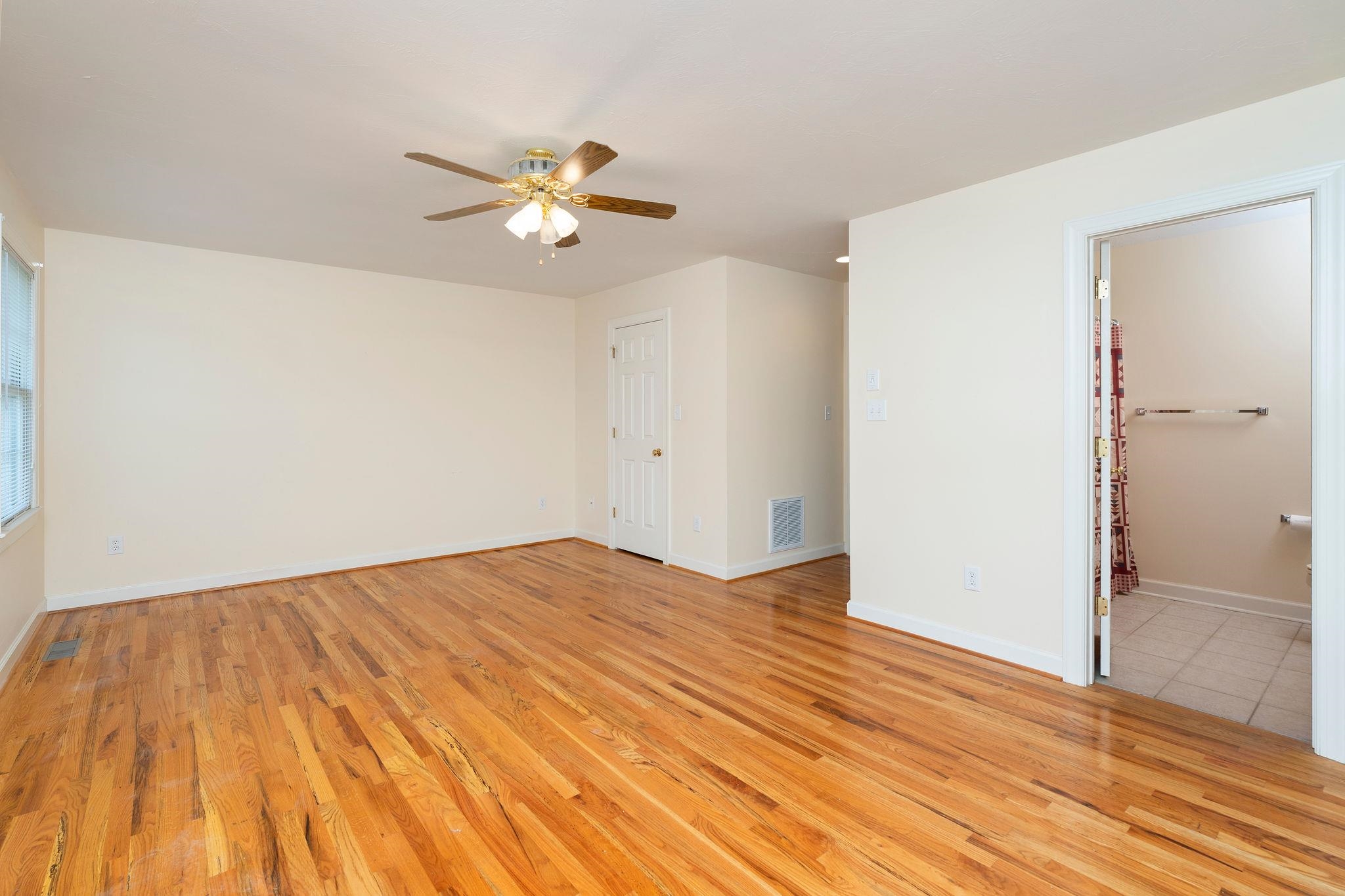 97 GLOUCESTER RD, STUARTS DRAFT, Virginia 24477, 3 Bedrooms Bedrooms, ,2 BathroomsBathrooms,Residential,97 GLOUCESTER RD,682038 MLS # 682038 97 GLOUCESTER RD, STUARTS DRAFT, Virginia 24477, 3 Bedrooms Bedrooms, ,2 BathroomsBathrooms,Residential,97 GLOUCESTER RD,682038 MLS # 682038