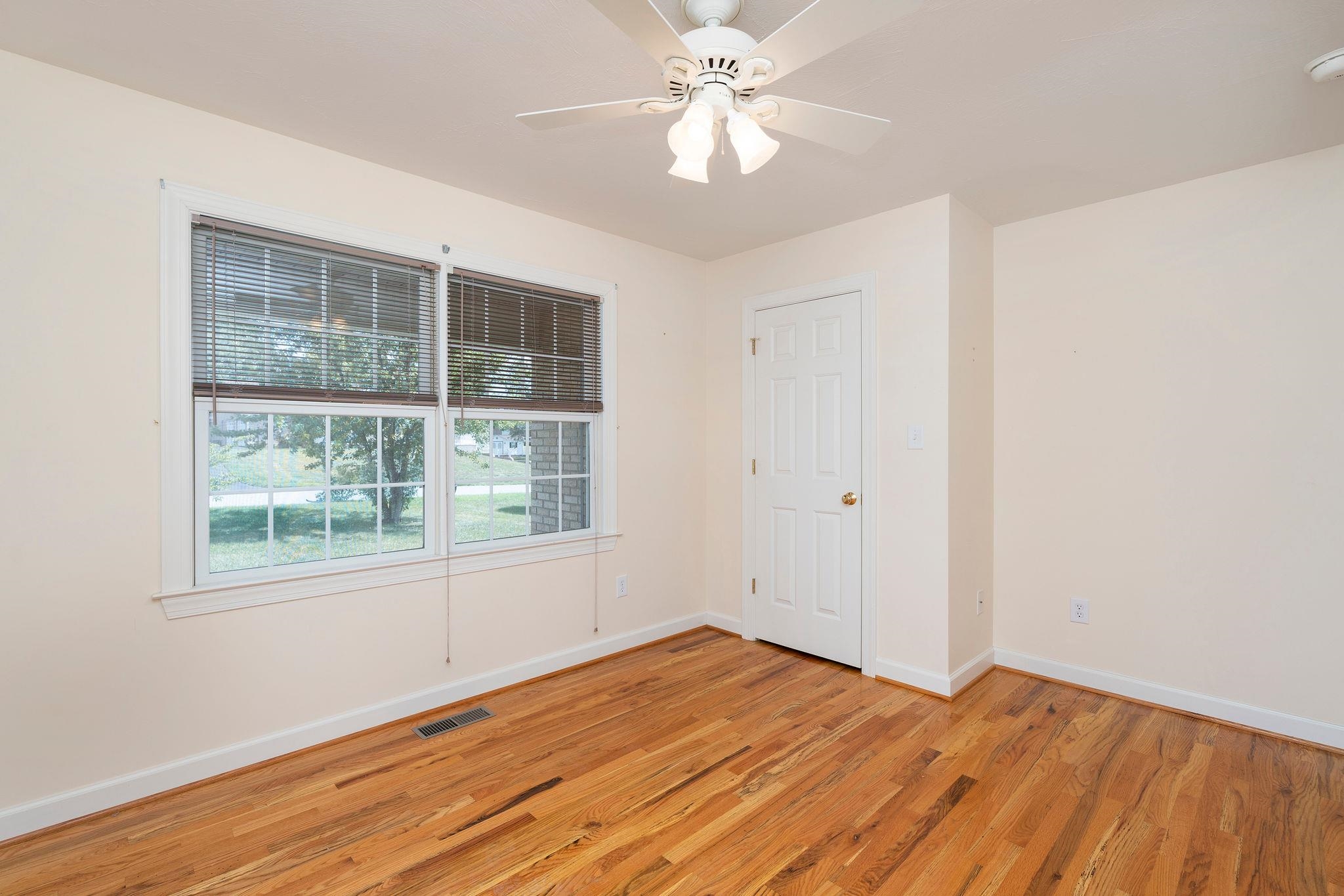 97 GLOUCESTER RD, STUARTS DRAFT, Virginia 24477, 3 Bedrooms Bedrooms, ,2 BathroomsBathrooms,Residential,97 GLOUCESTER RD,682038 MLS # 682038 97 GLOUCESTER RD, STUARTS DRAFT, Virginia 24477, 3 Bedrooms Bedrooms, ,2 BathroomsBathrooms,Residential,97 GLOUCESTER RD,682038 MLS # 682038