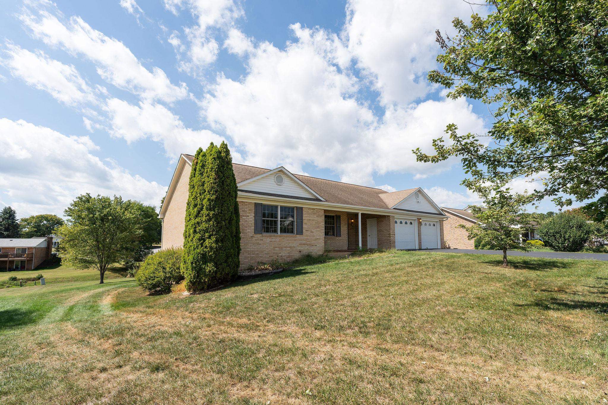 97 GLOUCESTER RD, STUARTS DRAFT, Virginia 24477, 3 Bedrooms Bedrooms, ,2 BathroomsBathrooms,Residential,97 GLOUCESTER RD,682038 MLS # 682038 97 GLOUCESTER RD, STUARTS DRAFT, Virginia 24477, 3 Bedrooms Bedrooms, ,2 BathroomsBathrooms,Residential,97 GLOUCESTER RD,682038 MLS # 682038