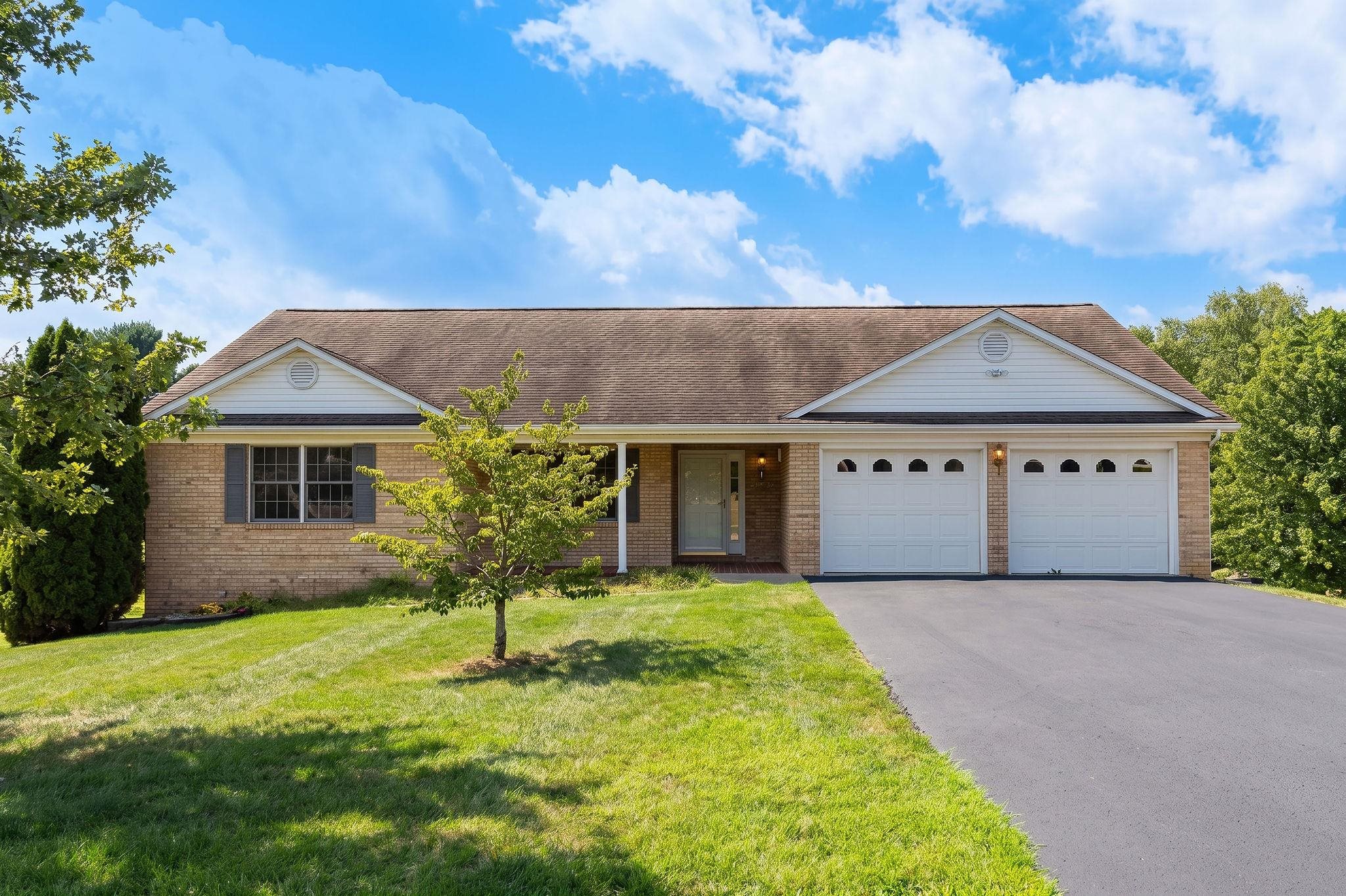 97 GLOUCESTER RD, STUARTS DRAFT, Virginia 24477, 3 Bedrooms Bedrooms, ,2 BathroomsBathrooms,Residential,97 GLOUCESTER RD,682038 MLS # 682038 97 GLOUCESTER RD, STUARTS DRAFT, Virginia 24477, 3 Bedrooms Bedrooms, ,2 BathroomsBathrooms,Residential,97 GLOUCESTER RD,682038 MLS # 682038