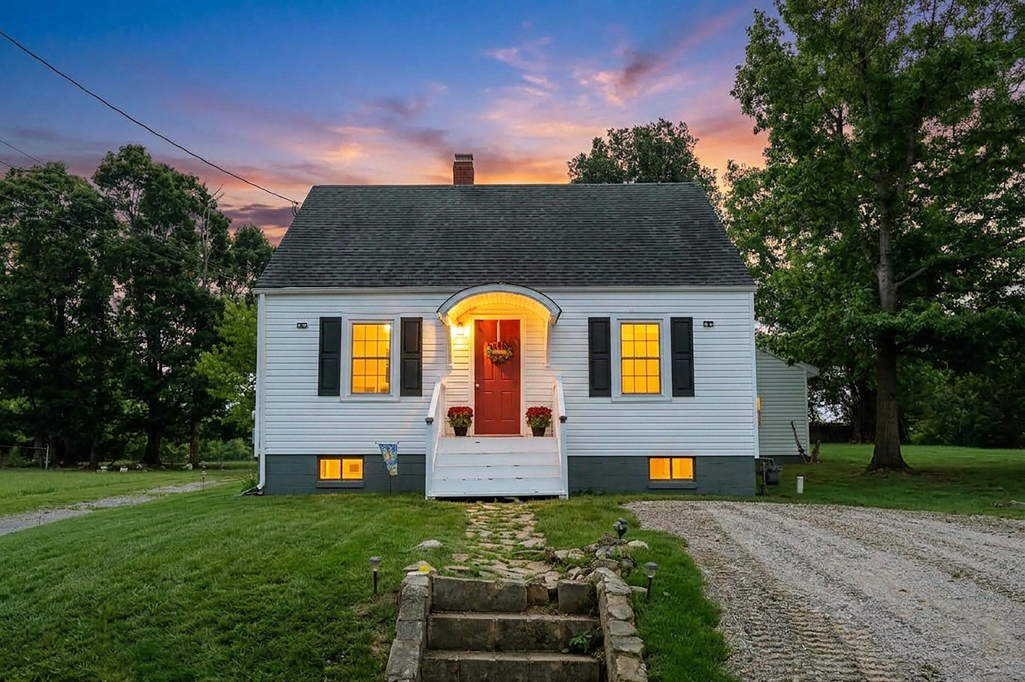 344 MARY GRAY LN, STAUNTON, Virginia 24401, 3 Bedrooms Bedrooms, ,1 BathroomBathrooms,Residential,344 MARY GRAY LN,682039 MLS # 682039 344 MARY GRAY LN, STAUNTON, Virginia 24401, 3 Bedrooms Bedrooms, ,1 BathroomBathrooms,Residential,344 MARY GRAY LN,682039 MLS # 682039
