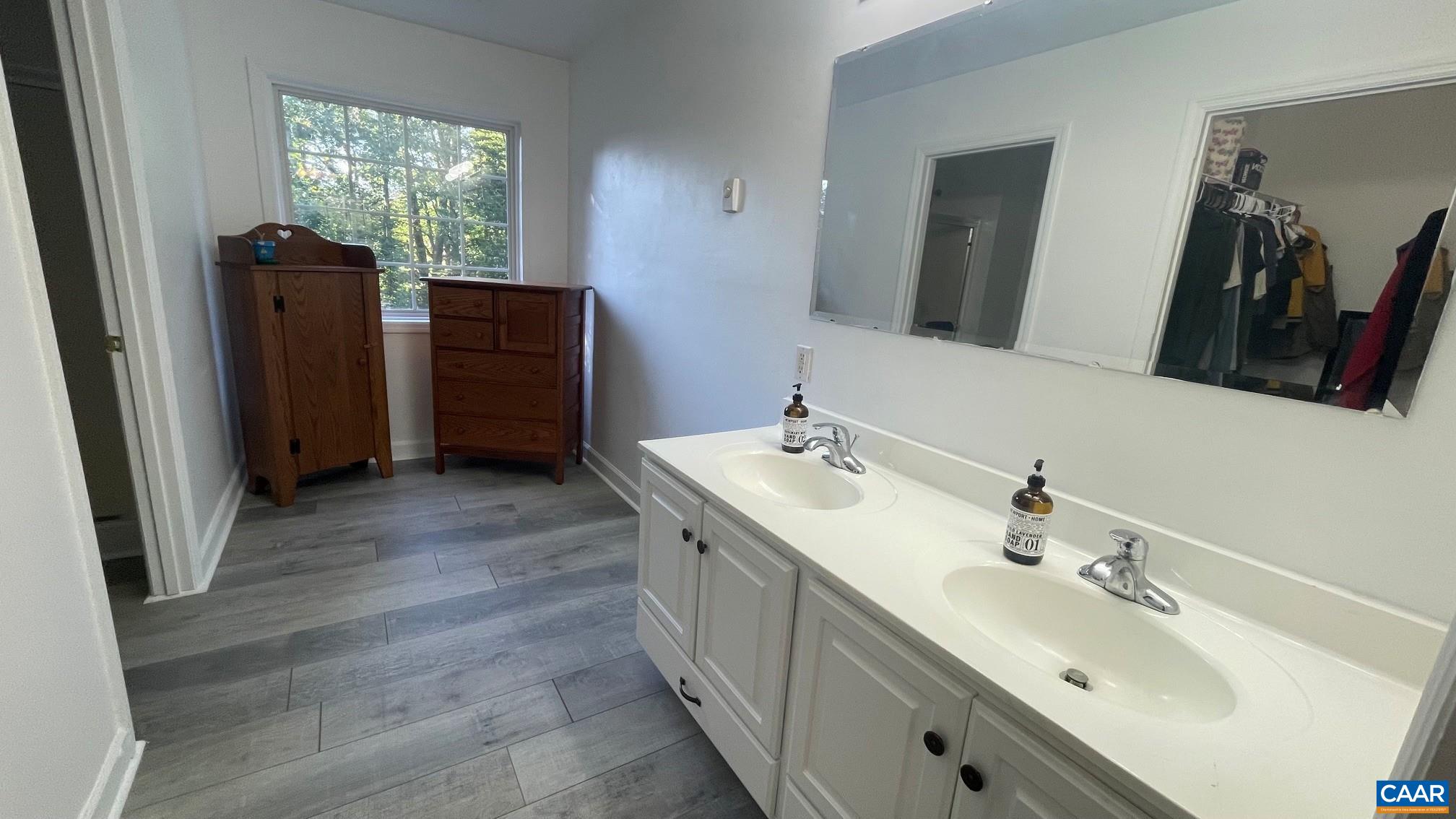 103 HORSESHOE RD, STANARDSVILLE, Virginia 22973, 3 Bedrooms Bedrooms, ,2 BathroomsBathrooms,Residential,103 HORSESHOE RD,682043 MLS # 682043