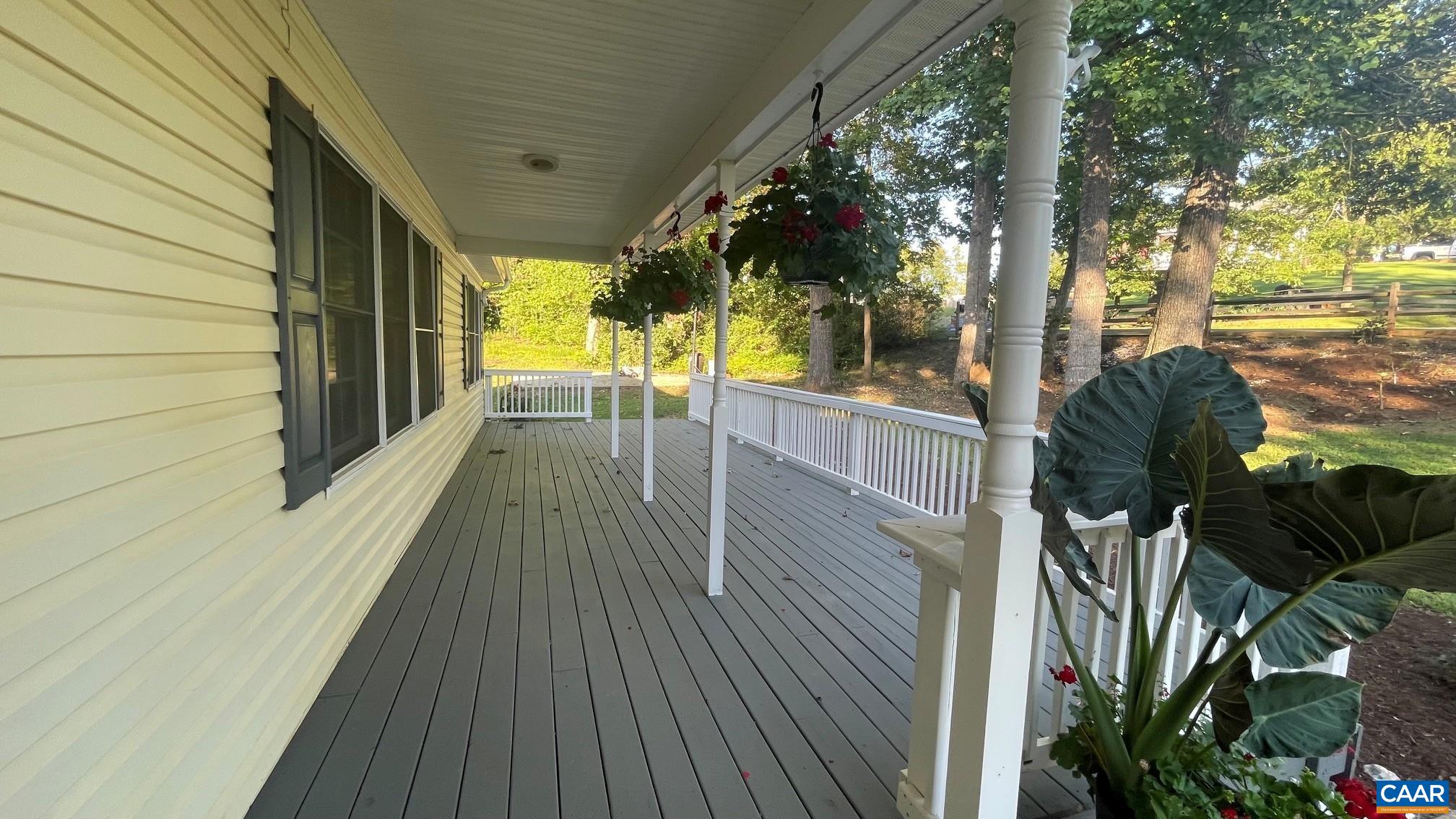 103 HORSESHOE RD, STANARDSVILLE, Virginia 22973, 3 Bedrooms Bedrooms, ,2 BathroomsBathrooms,Residential,103 HORSESHOE RD,682043 MLS # 682043