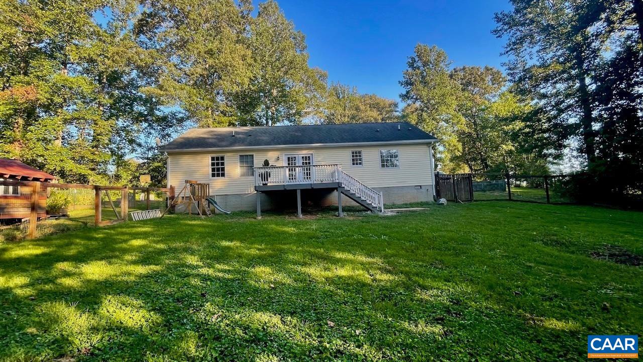 103 HORSESHOE RD, STANARDSVILLE, Virginia 22973, 3 Bedrooms Bedrooms, ,2 BathroomsBathrooms,Residential,103 HORSESHOE RD,682043 MLS # 682043