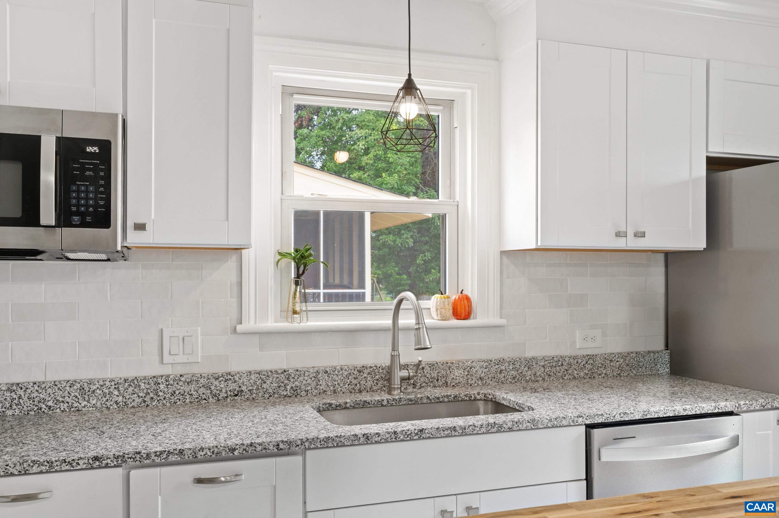 1036 LOCUST AVE, CHARLOTTESVILLE, Virginia 22901, 4 Bedrooms Bedrooms, ,3 BathroomsBathrooms,Residential,1036 LOCUST AVE,682044 MLS # 682044 1036 LOCUST AVE, CHARLOTTESVILLE, Virginia 22901, 4 Bedrooms Bedrooms, ,3 BathroomsBathrooms,Residential,1036 LOCUST AVE,682044 MLS # 682044