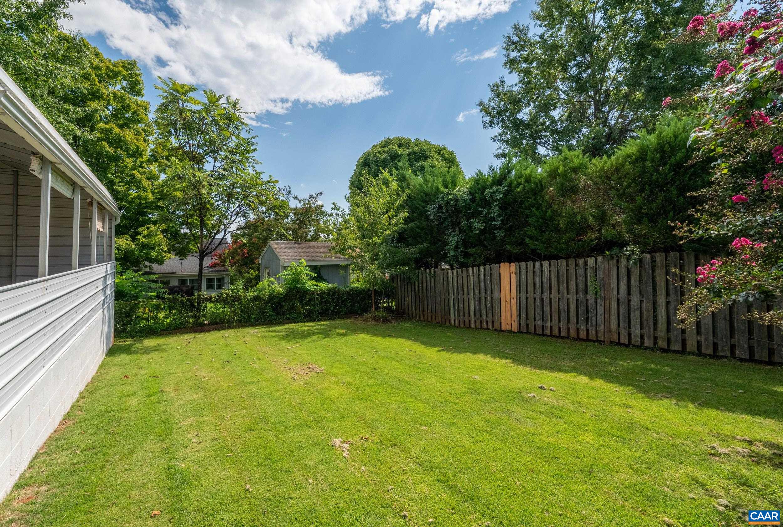 1036 LOCUST AVE, CHARLOTTESVILLE, Virginia 22901, 4 Bedrooms Bedrooms, ,3 BathroomsBathrooms,Residential,1036 LOCUST AVE,682044 MLS # 682044 1036 LOCUST AVE, CHARLOTTESVILLE, Virginia 22901, 4 Bedrooms Bedrooms, ,3 BathroomsBathrooms,Residential,1036 LOCUST AVE,682044 MLS # 682044