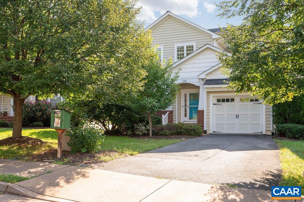 188 BROOKWOOD DR, CHARLOTTESVILLE, Virginia 22902, 5 Bedrooms Bedrooms, ,4 BathroomsBathrooms,Residential,188 BROOKWOOD DR,682045 MLS # 682045
