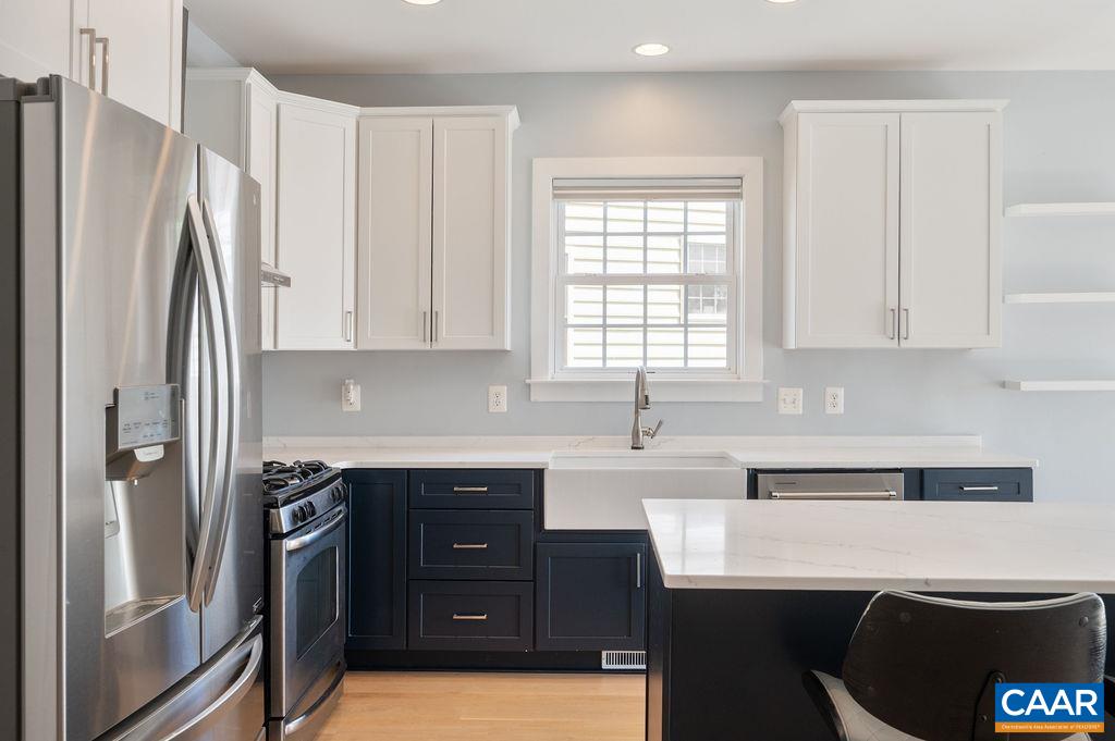 188 BROOKWOOD DR, CHARLOTTESVILLE, Virginia 22902, 5 Bedrooms Bedrooms, ,4 BathroomsBathrooms,Residential,188 BROOKWOOD DR,682045 MLS # 682045