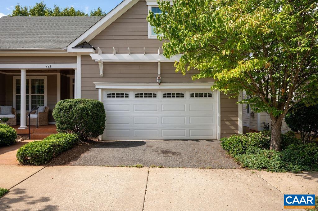 665 TYREE LN, CHARLOTTESVILLE, Virginia 22901, 3 Bedrooms Bedrooms, ,2 BathroomsBathrooms,Residential,665 TYREE LN,682047 MLS # 682047 665 TYREE LN, CHARLOTTESVILLE, Virginia 22901, 3 Bedrooms Bedrooms, ,2 BathroomsBathrooms,Residential,665 TYREE LN,682047 MLS # 682047