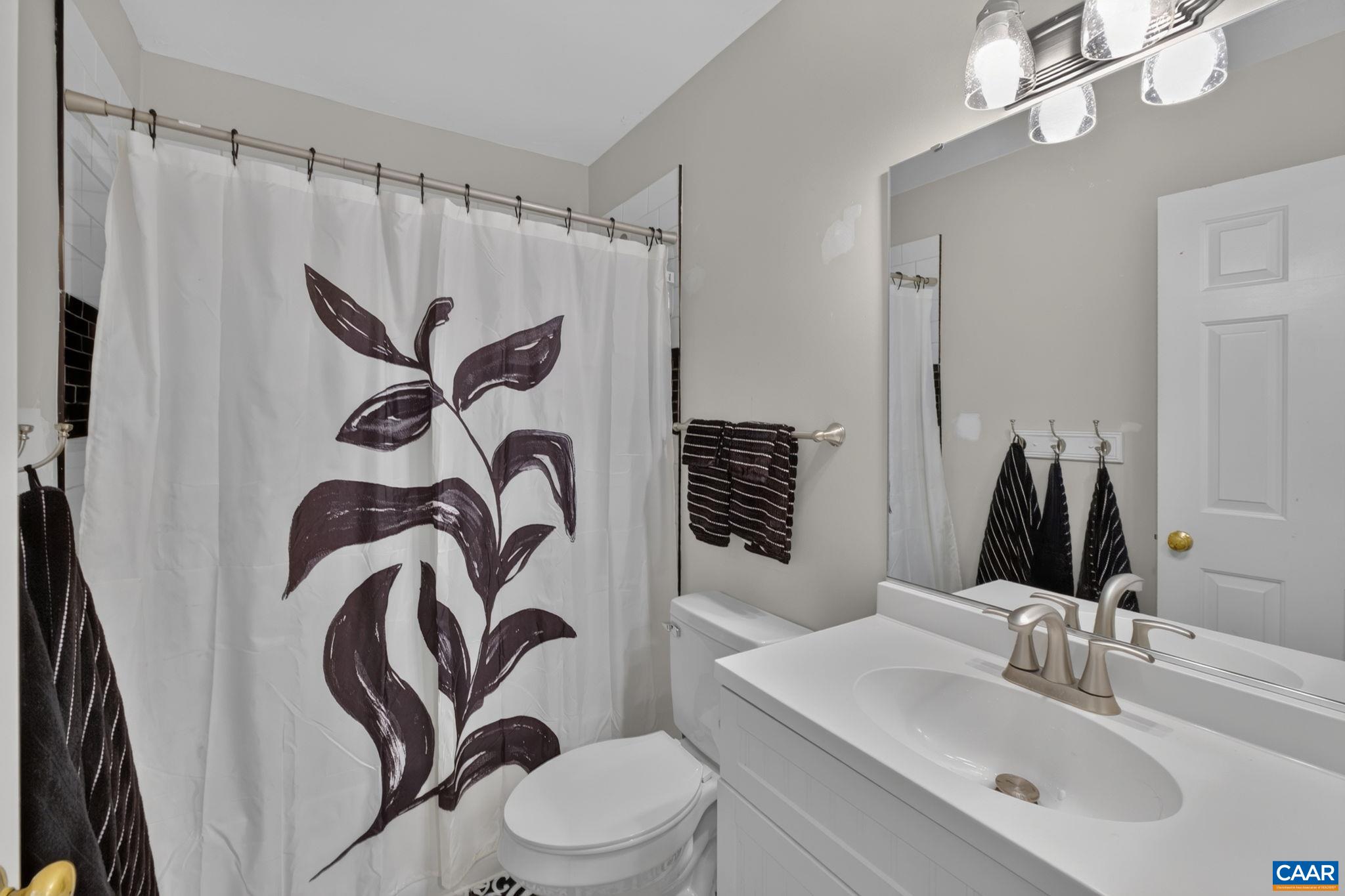 1809 AMBERFIELD DR, CHARLOTTESVILLE, Virginia 22911, 5 Bedrooms Bedrooms, ,3 BathroomsBathrooms,Residential,1809 AMBERFIELD DR,682051 MLS # 682051