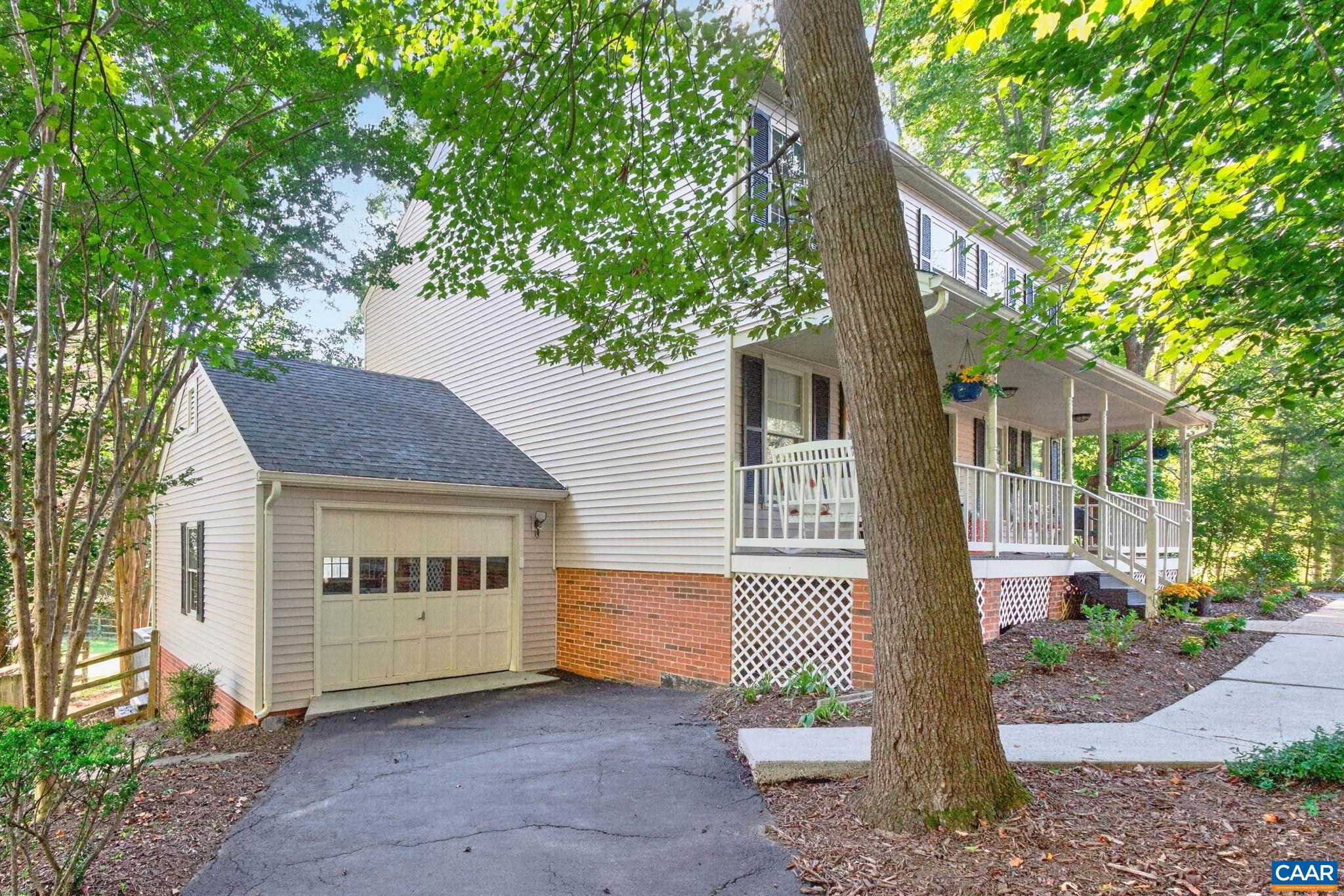 1809 AMBERFIELD DR, CHARLOTTESVILLE, Virginia 22911, 5 Bedrooms Bedrooms, ,3 BathroomsBathrooms,Residential,1809 AMBERFIELD DR,682051 MLS # 682051
