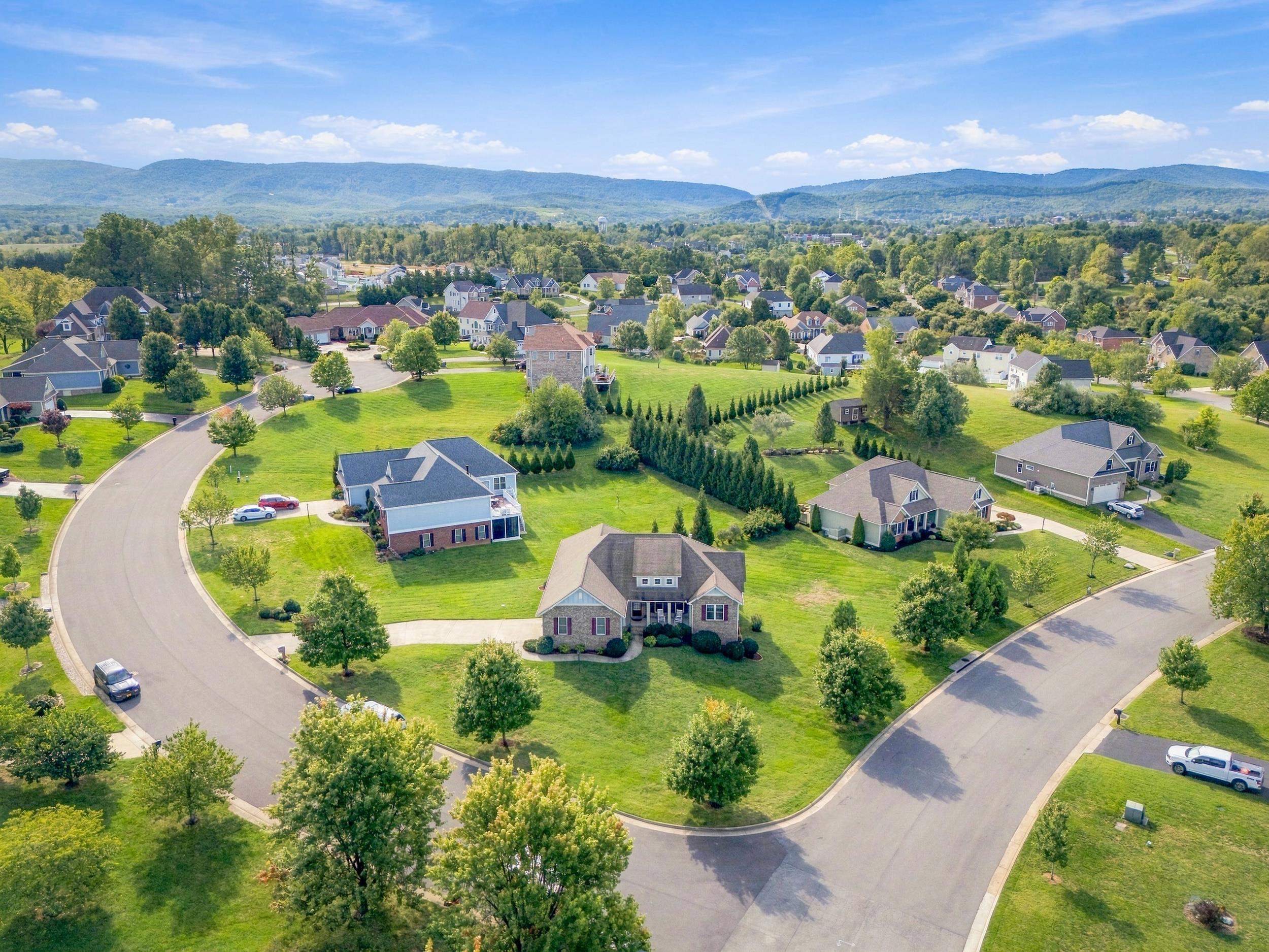 100 STONECREST AVE, WAYNESBORO, Virginia 22980, 4 Bedrooms Bedrooms, ,3 BathroomsBathrooms,Residential,100 STONECREST AVE,682054 MLS # 682054 100 STONECREST AVE, WAYNESBORO, Virginia 22980, 4 Bedrooms Bedrooms, ,3 BathroomsBathrooms,Residential,100 STONECREST AVE,682054 MLS # 682054