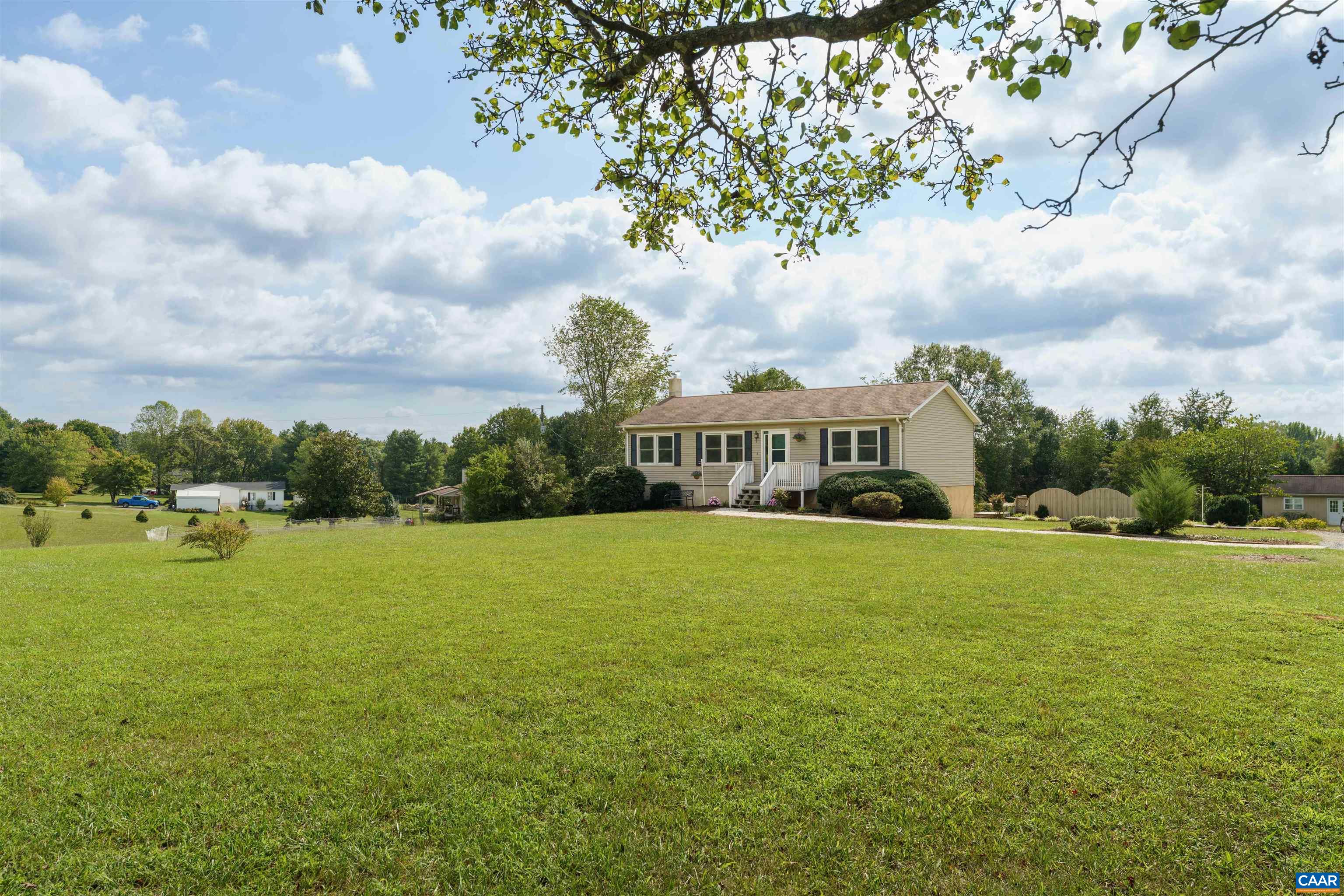 542 BRANCH RD, SCOTTSVILLE, Virginia 24590, 5 Bedrooms Bedrooms, ,2 BathroomsBathrooms,Residential,542 BRANCH RD,682056 MLS # 682056 542 BRANCH RD, SCOTTSVILLE, Virginia 24590, 5 Bedrooms Bedrooms, ,2 BathroomsBathrooms,Residential,542 BRANCH RD,682056 MLS # 682056