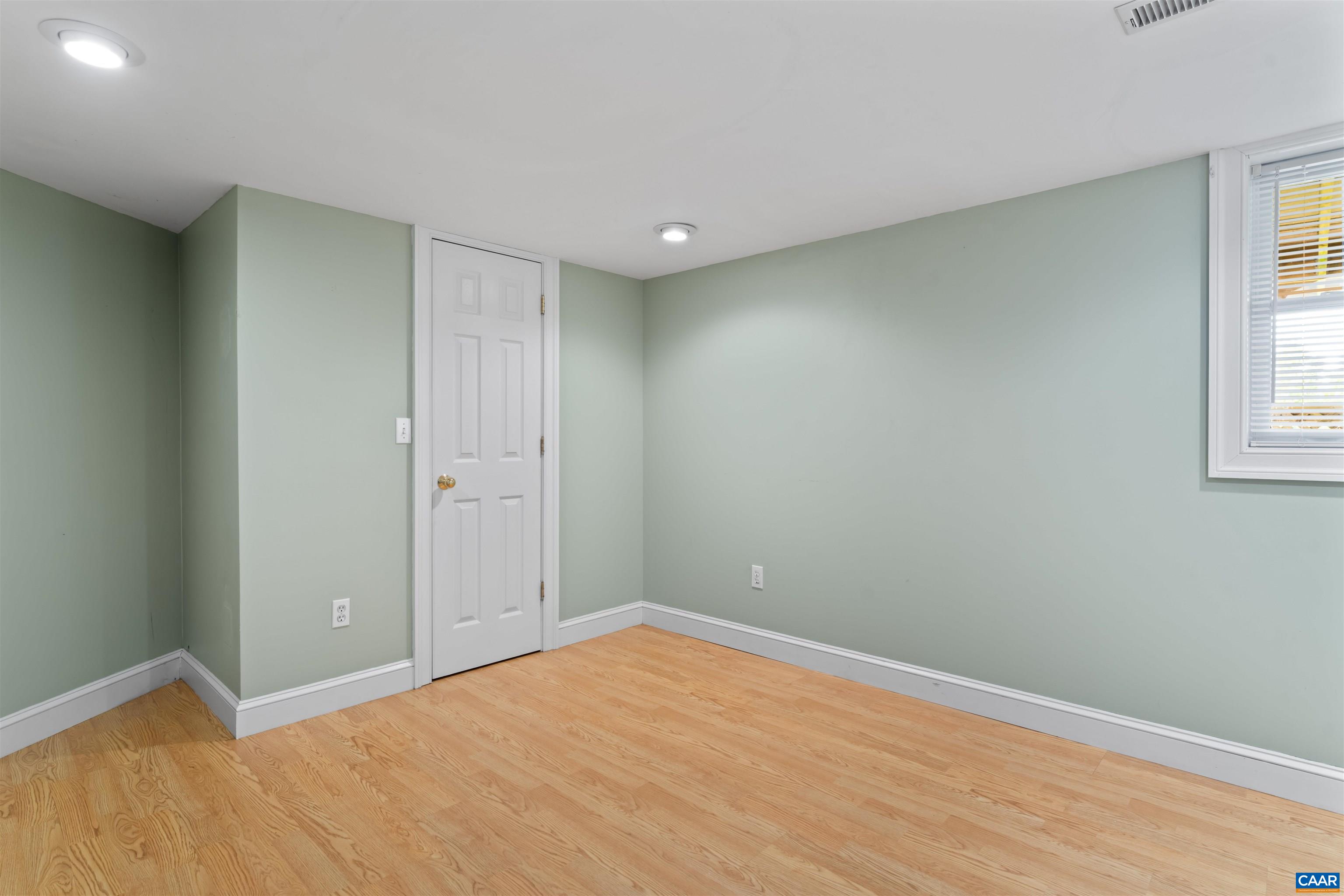 542 BRANCH RD, SCOTTSVILLE, Virginia 24590, 5 Bedrooms Bedrooms, ,2 BathroomsBathrooms,Residential,542 BRANCH RD,682056 MLS # 682056 542 BRANCH RD, SCOTTSVILLE, Virginia 24590, 5 Bedrooms Bedrooms, ,2 BathroomsBathrooms,Residential,542 BRANCH RD,682056 MLS # 682056