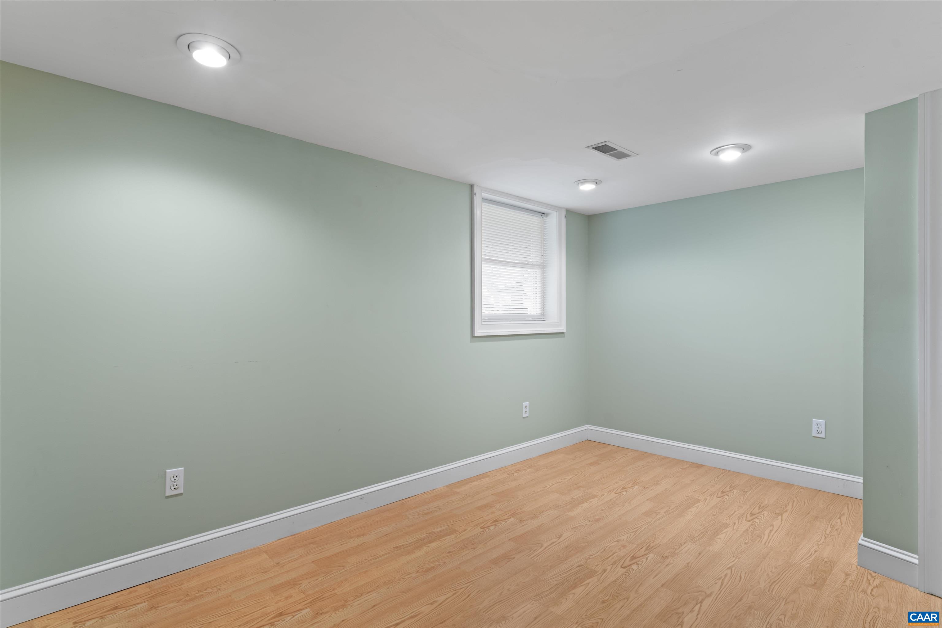 542 BRANCH RD, SCOTTSVILLE, Virginia 24590, 5 Bedrooms Bedrooms, ,2 BathroomsBathrooms,Residential,542 BRANCH RD,682056 MLS # 682056 542 BRANCH RD, SCOTTSVILLE, Virginia 24590, 5 Bedrooms Bedrooms, ,2 BathroomsBathrooms,Residential,542 BRANCH RD,682056 MLS # 682056