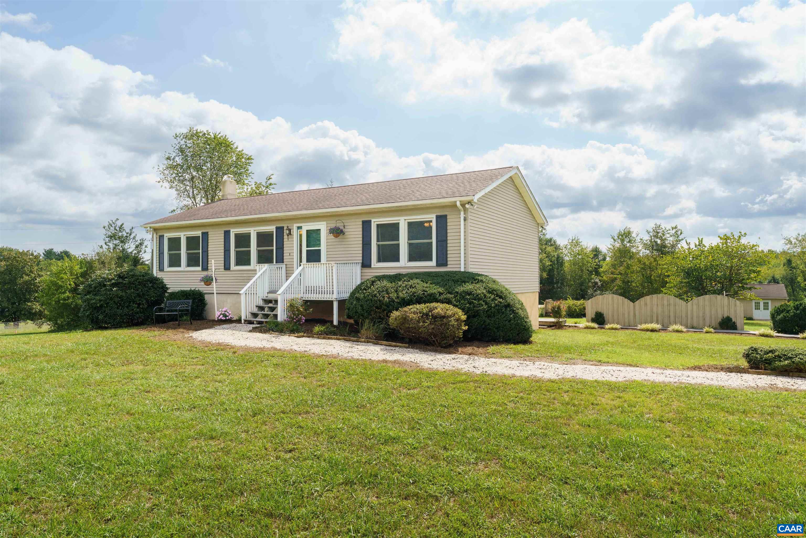 542 BRANCH RD, SCOTTSVILLE, Virginia 24590, 5 Bedrooms Bedrooms, ,2 BathroomsBathrooms,Residential,542 BRANCH RD,682056 MLS # 682056 542 BRANCH RD, SCOTTSVILLE, Virginia 24590, 5 Bedrooms Bedrooms, ,2 BathroomsBathrooms,Residential,542 BRANCH RD,682056 MLS # 682056