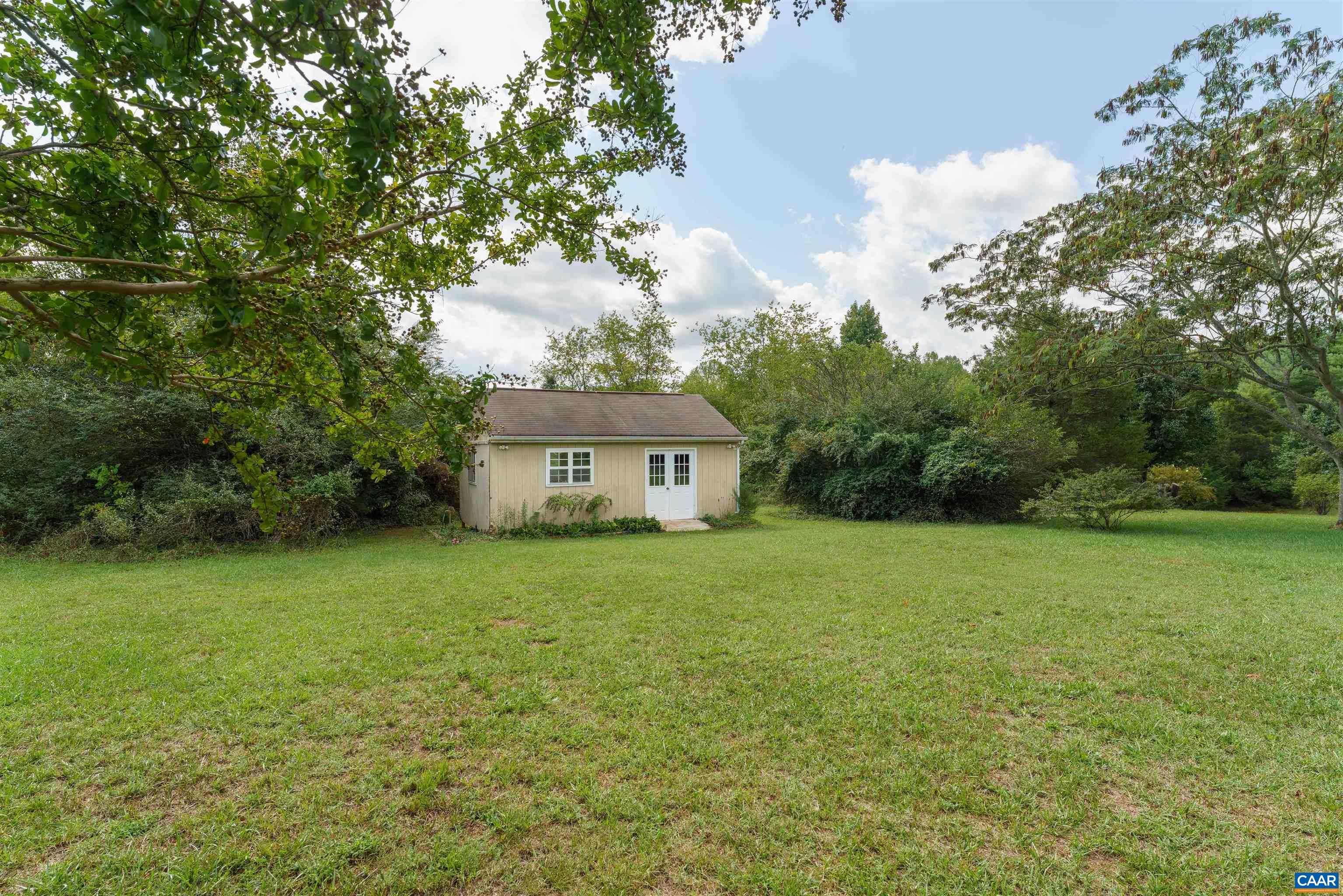 542 BRANCH RD, SCOTTSVILLE, Virginia 24590, 5 Bedrooms Bedrooms, ,2 BathroomsBathrooms,Residential,542 BRANCH RD,682056 MLS # 682056 542 BRANCH RD, SCOTTSVILLE, Virginia 24590, 5 Bedrooms Bedrooms, ,2 BathroomsBathrooms,Residential,542 BRANCH RD,682056 MLS # 682056
