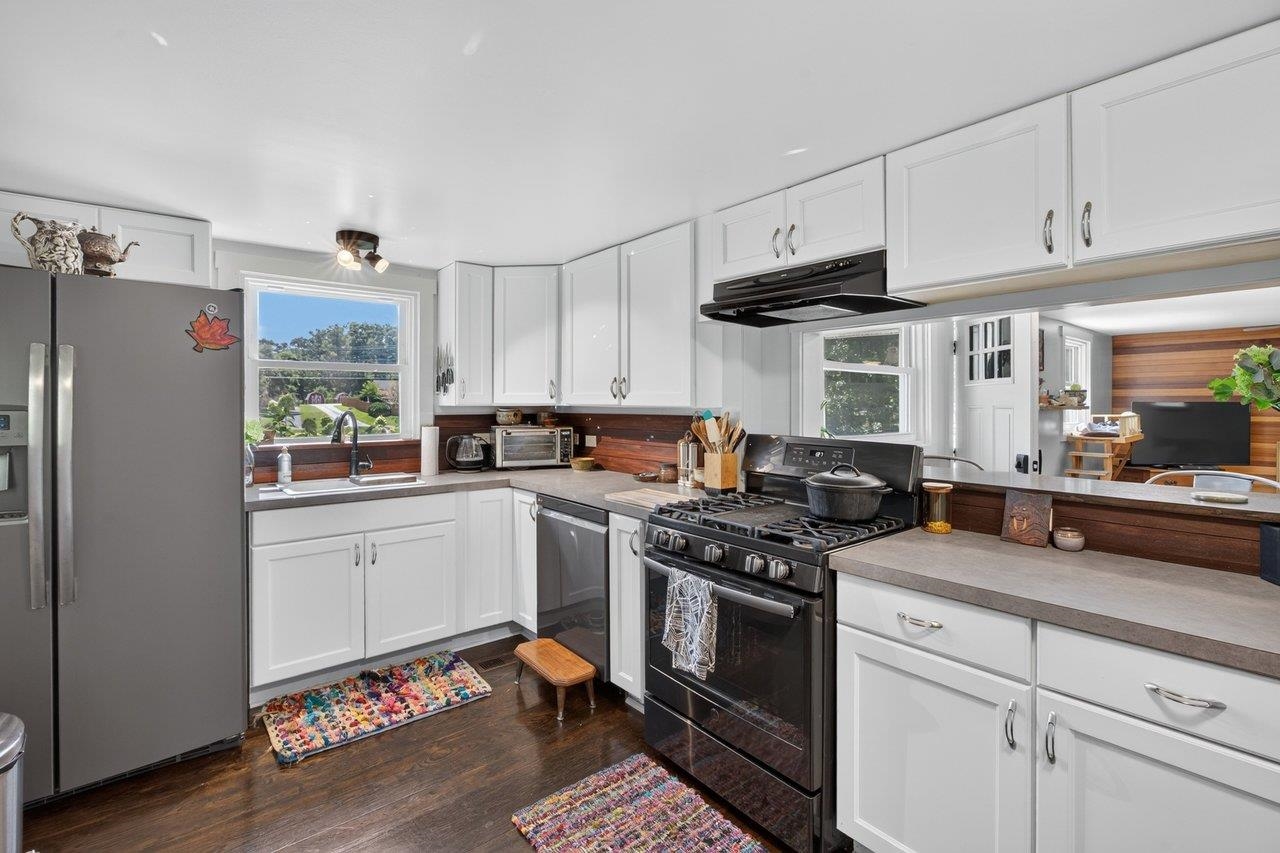 366 HERMITAGE RD, STAUNTON, Virginia 24401, 2 Bedrooms Bedrooms, ,1 BathroomBathrooms,Residential,366 HERMITAGE RD,682058 MLS # 682058 366 HERMITAGE RD, STAUNTON, Virginia 24401, 2 Bedrooms Bedrooms, ,1 BathroomBathrooms,Residential,366 HERMITAGE RD,682058 MLS # 682058