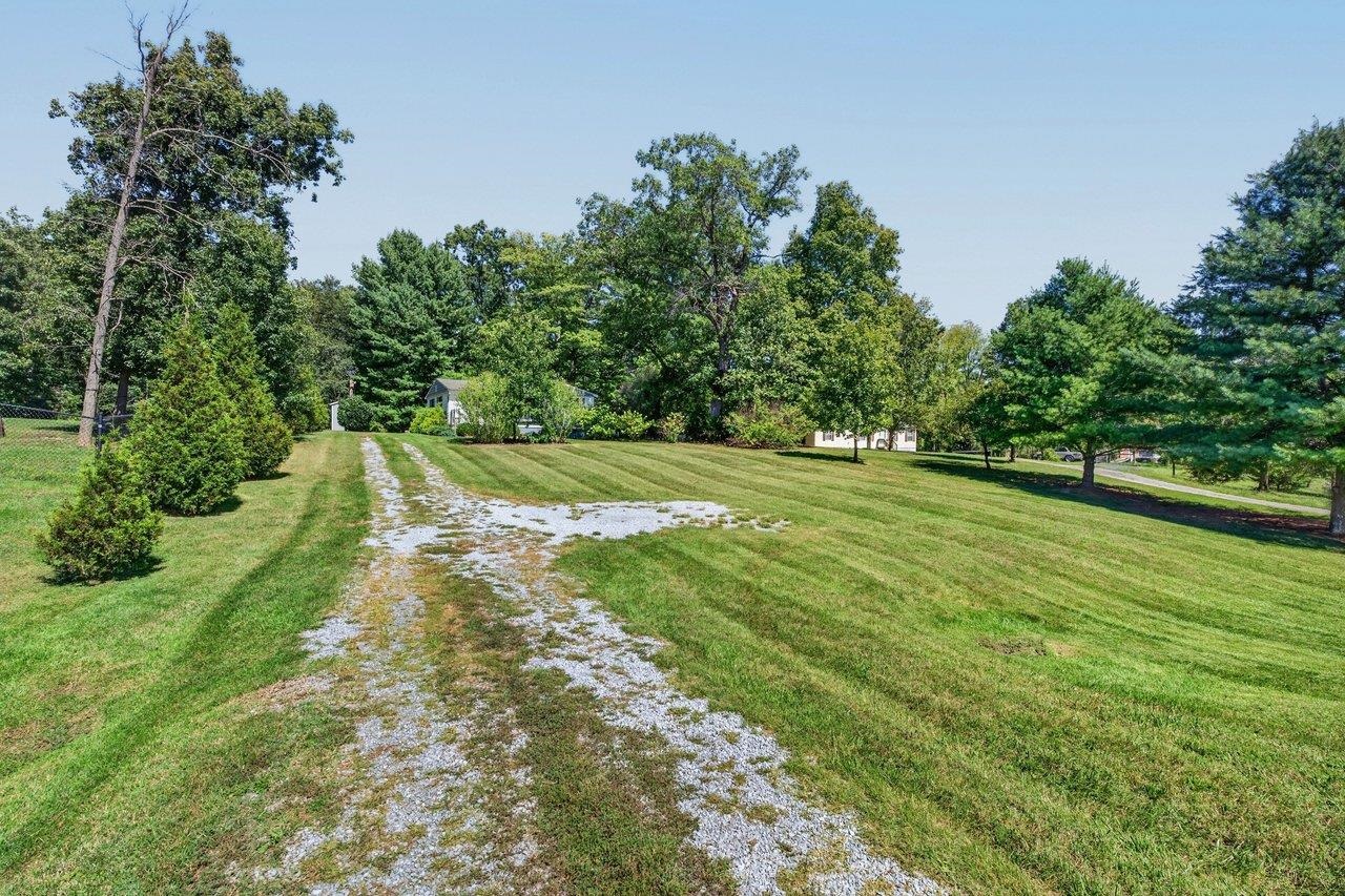 366 HERMITAGE RD, STAUNTON, Virginia 24401, 2 Bedrooms Bedrooms, ,1 BathroomBathrooms,Residential,366 HERMITAGE RD,682058 MLS # 682058 366 HERMITAGE RD, STAUNTON, Virginia 24401, 2 Bedrooms Bedrooms, ,1 BathroomBathrooms,Residential,366 HERMITAGE RD,682058 MLS # 682058
