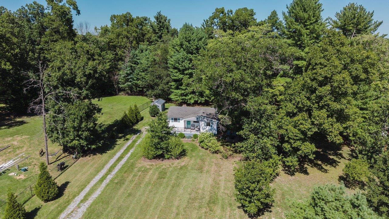 366 HERMITAGE RD, STAUNTON, Virginia 24401, 2 Bedrooms Bedrooms, ,1 BathroomBathrooms,Residential,366 HERMITAGE RD,682058 MLS # 682058 366 HERMITAGE RD, STAUNTON, Virginia 24401, 2 Bedrooms Bedrooms, ,1 BathroomBathrooms,Residential,366 HERMITAGE RD,682058 MLS # 682058