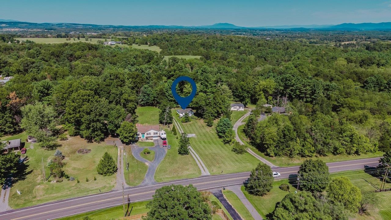 366 HERMITAGE RD, STAUNTON, Virginia 24401, 2 Bedrooms Bedrooms, ,1 BathroomBathrooms,Residential,366 HERMITAGE RD,682058 MLS # 682058 366 HERMITAGE RD, STAUNTON, Virginia 24401, 2 Bedrooms Bedrooms, ,1 BathroomBathrooms,Residential,366 HERMITAGE RD,682058 MLS # 682058