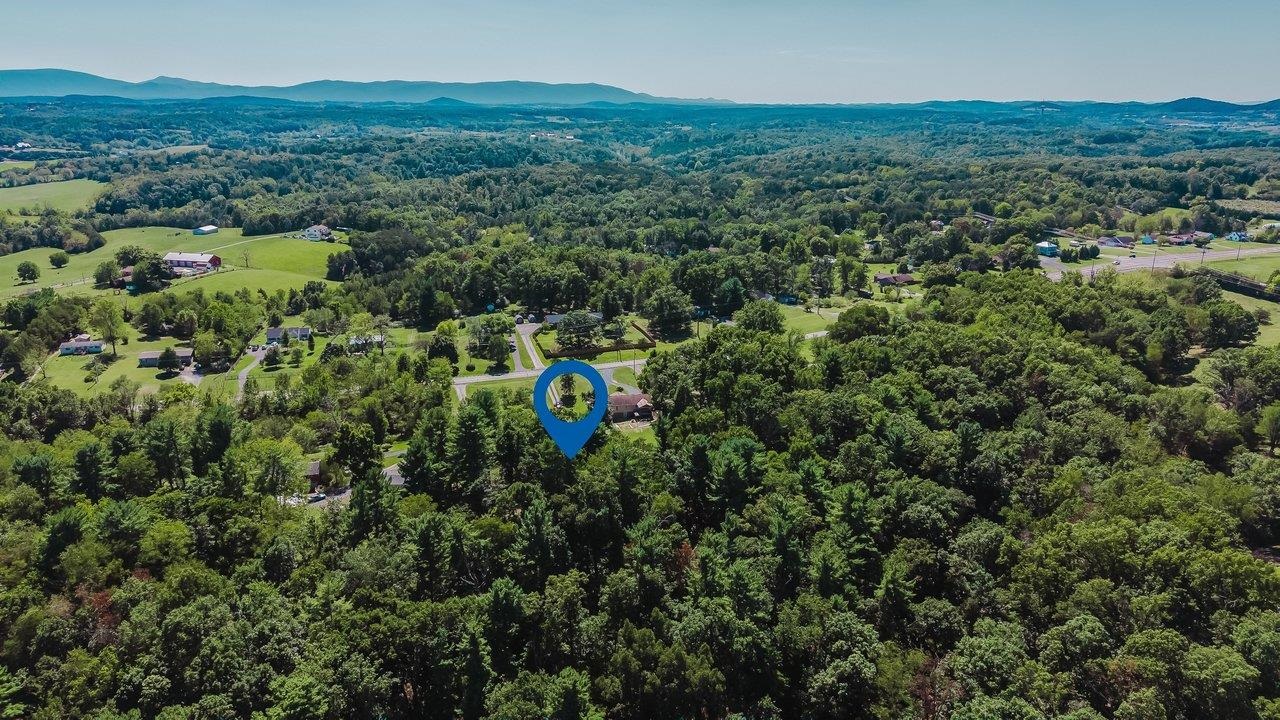 366 HERMITAGE RD, STAUNTON, Virginia 24401, 2 Bedrooms Bedrooms, ,1 BathroomBathrooms,Residential,366 HERMITAGE RD,682058 MLS # 682058 366 HERMITAGE RD, STAUNTON, Virginia 24401, 2 Bedrooms Bedrooms, ,1 BathroomBathrooms,Residential,366 HERMITAGE RD,682058 MLS # 682058
