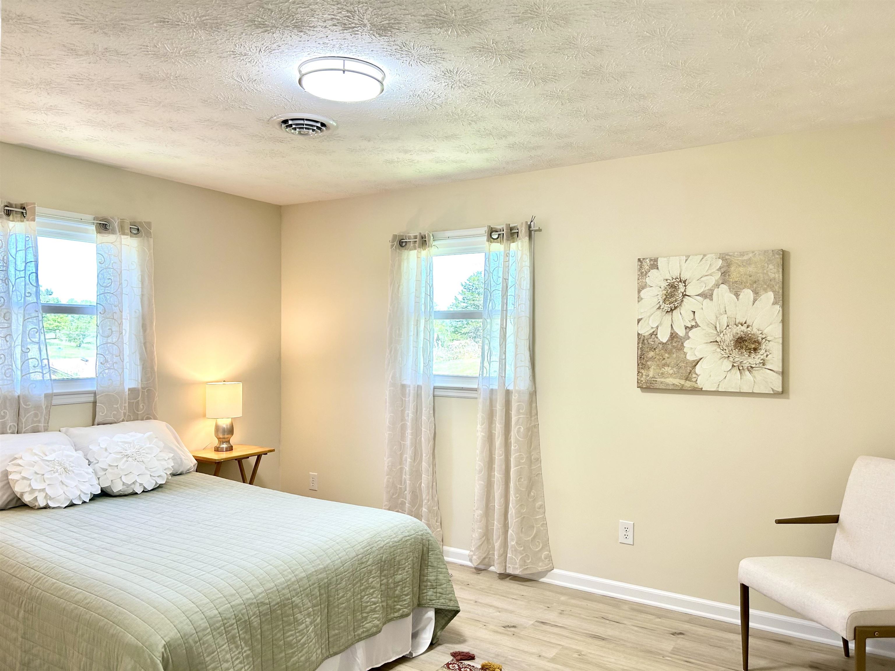 20 BINGHAM ST, VERONA, Virginia 24482, 3 Bedrooms Bedrooms, ,1 BathroomBathrooms,Residential,20 BINGHAM ST,677983 MLS # 677983 20 BINGHAM ST, VERONA, Virginia 24482, 3 Bedrooms Bedrooms, ,1 BathroomBathrooms,Residential,20 BINGHAM ST,677983 MLS # 677983